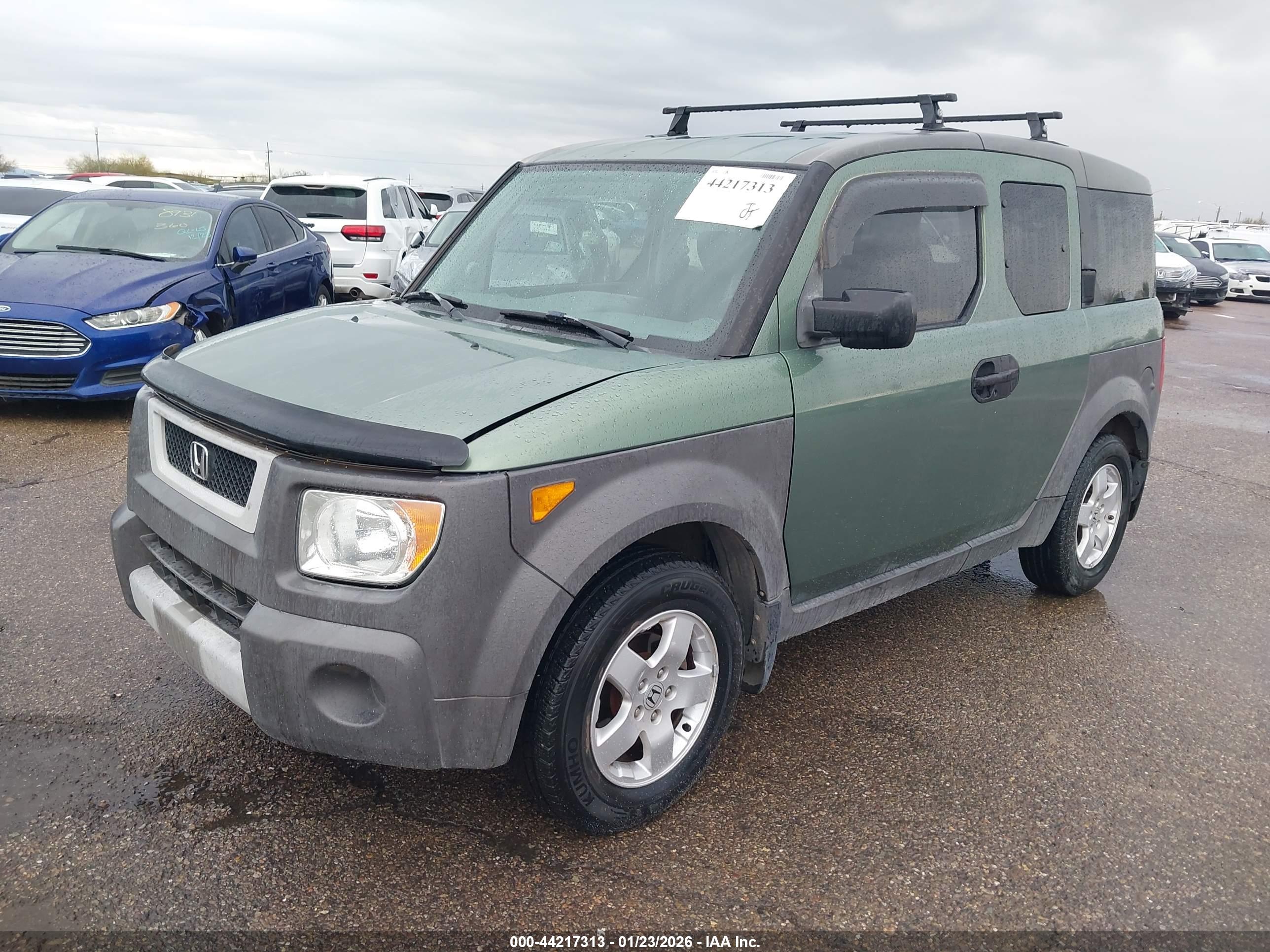 HONDA ELEMENT image 2