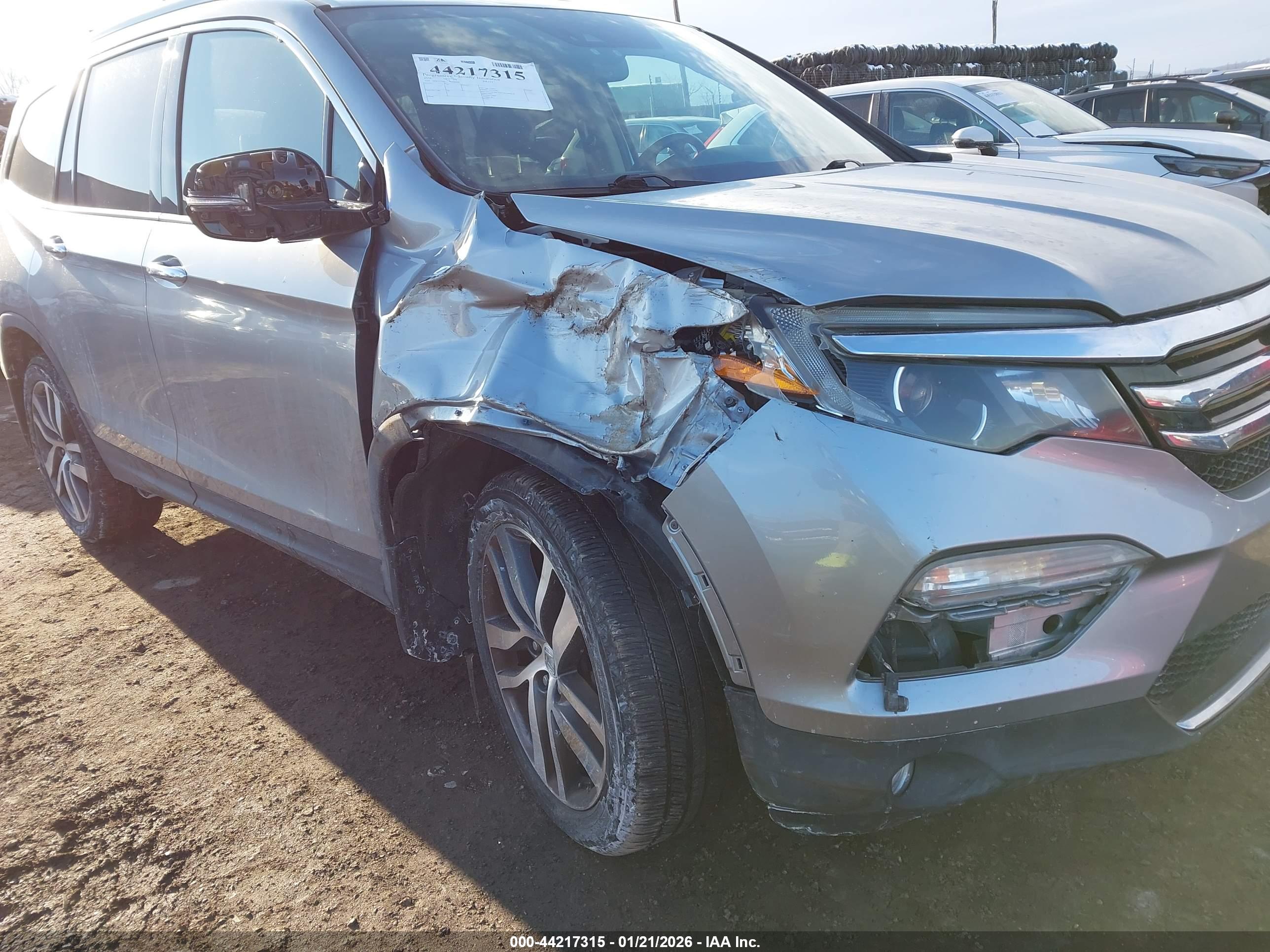 HONDA PILOT image 6
