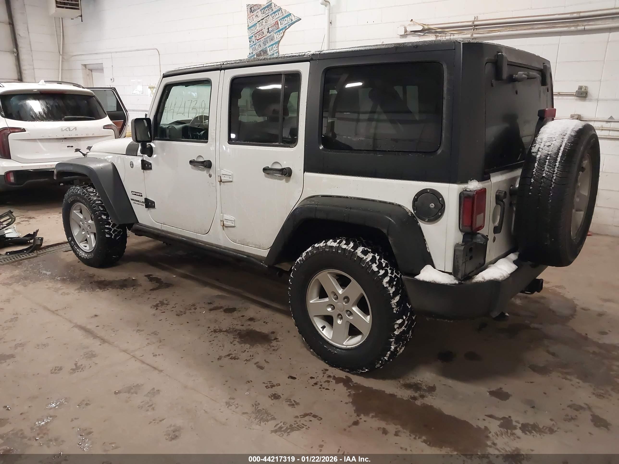 JEEP WRANGLER image 3