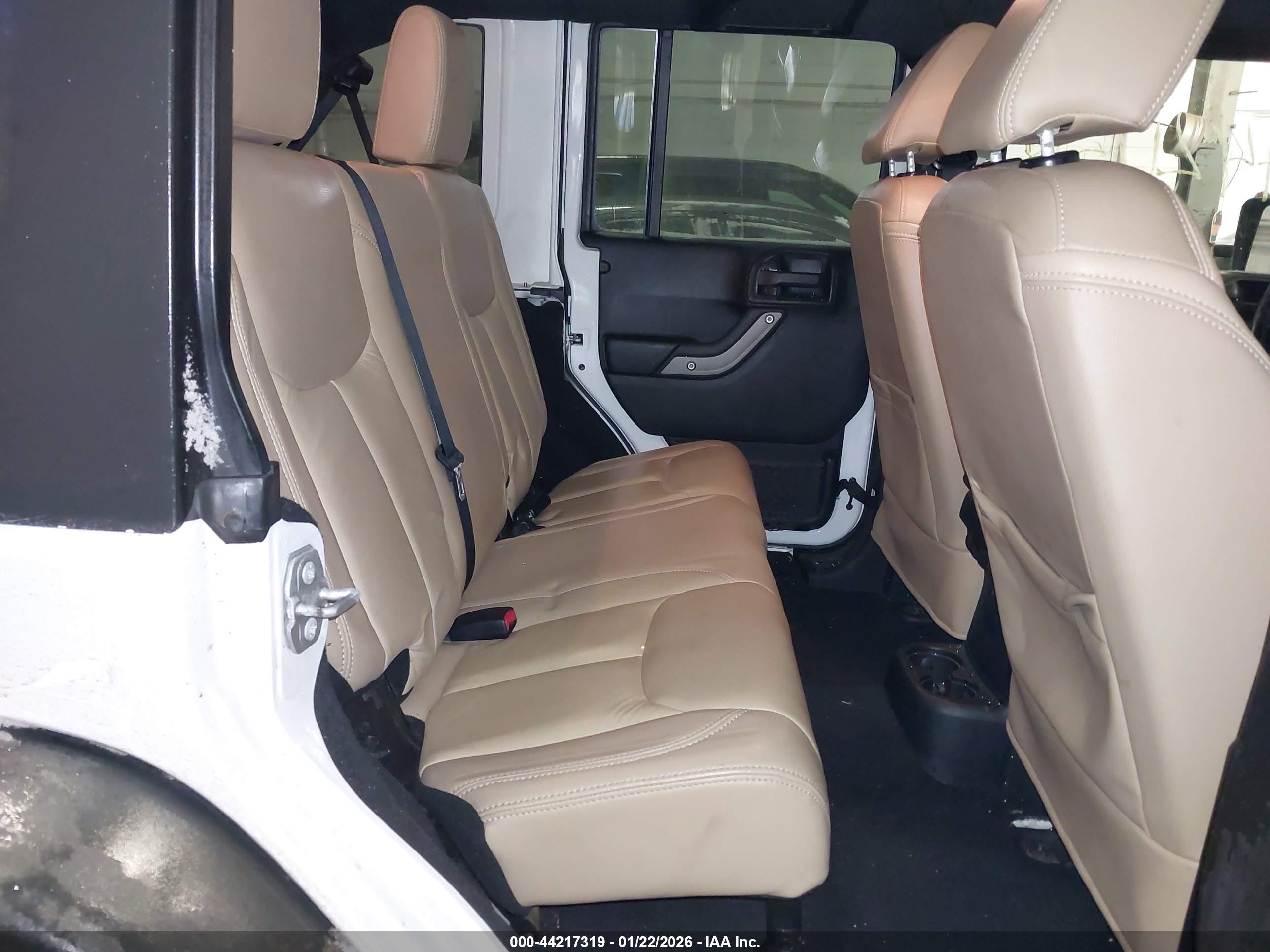 JEEP WRANGLER image 8