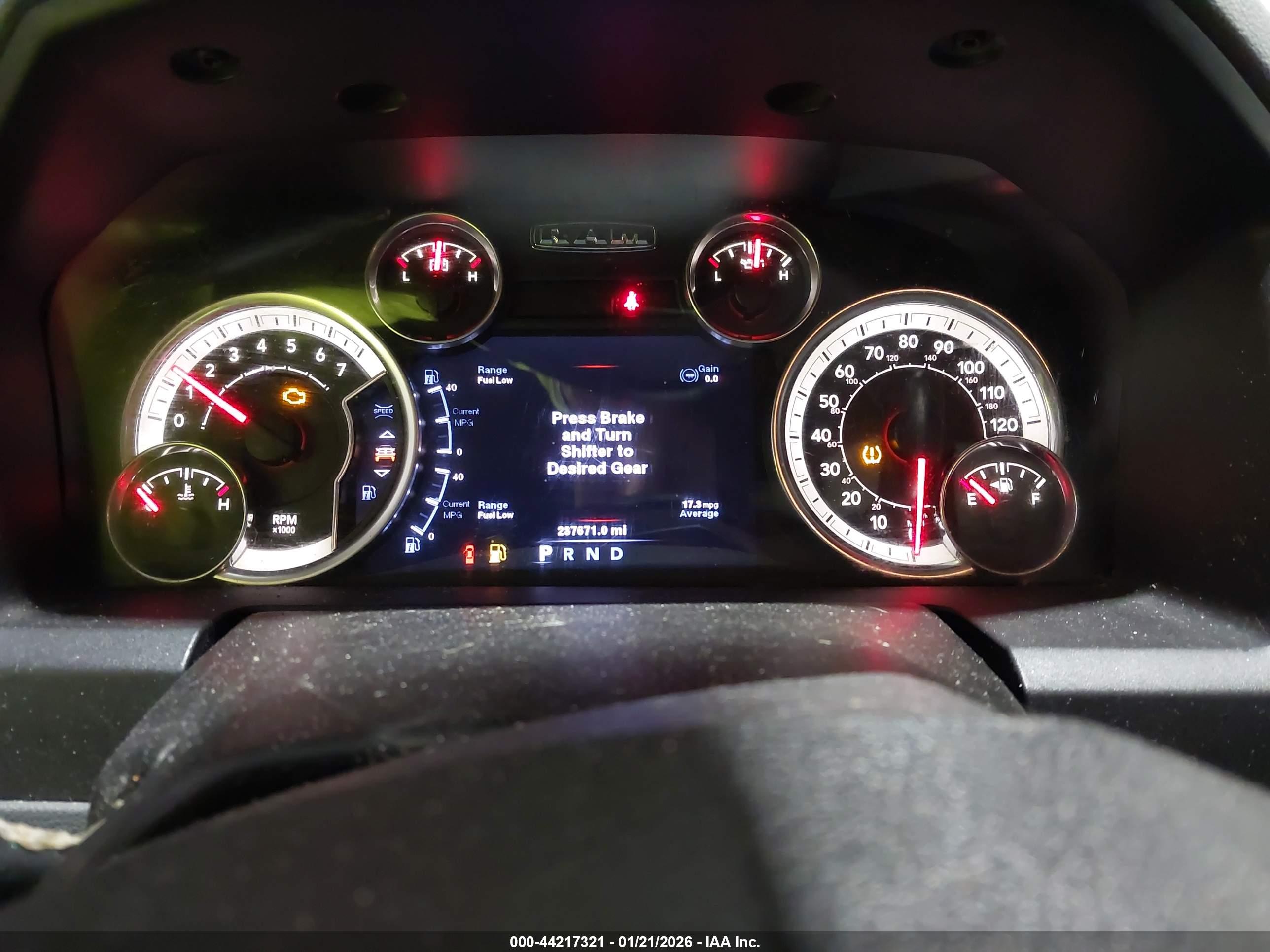 RAM 1500 image 7