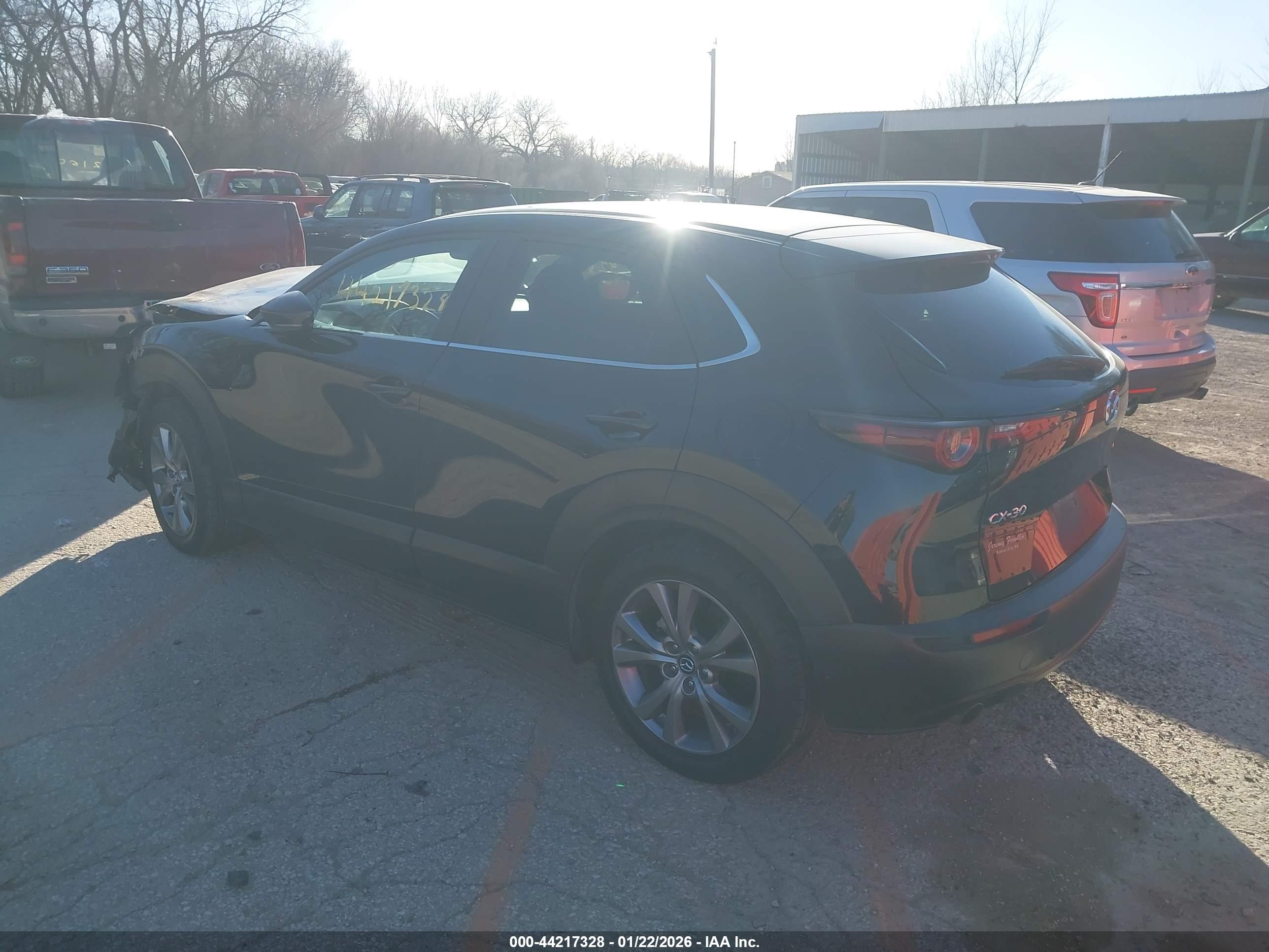 MAZDA CX-30 image 3