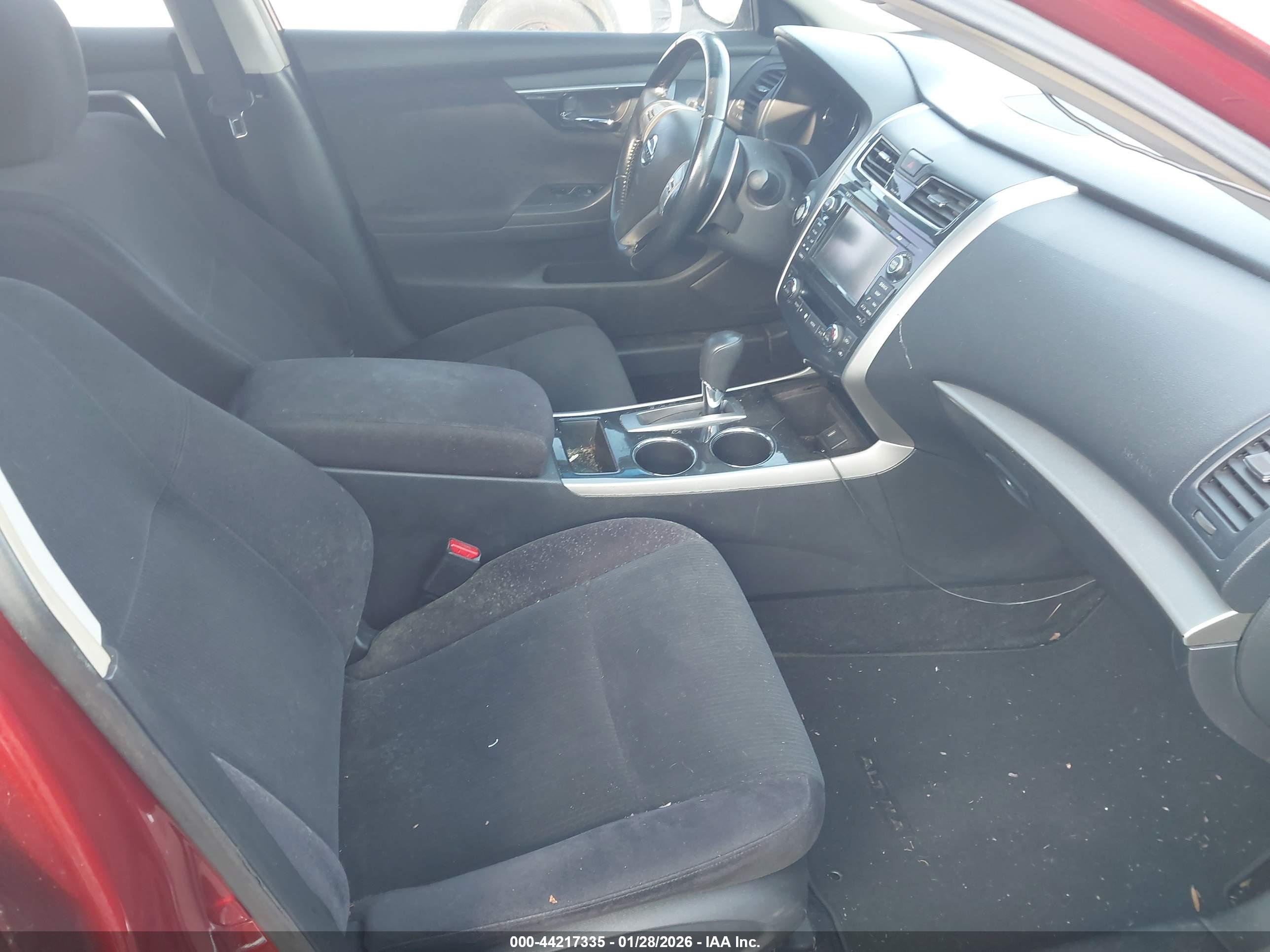 NISSAN ALTIMA image 5