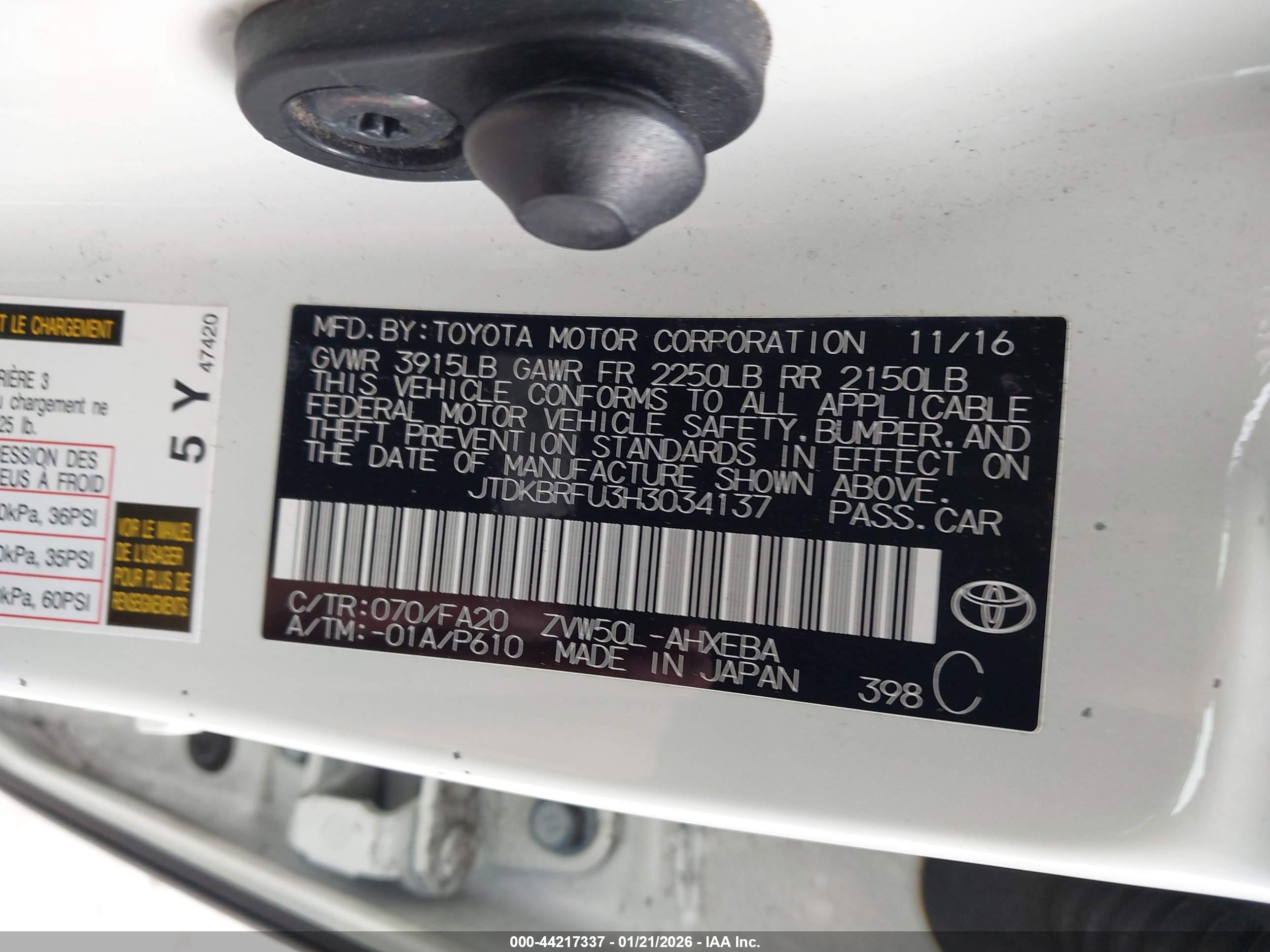 TOYOTA PRIUS image 9