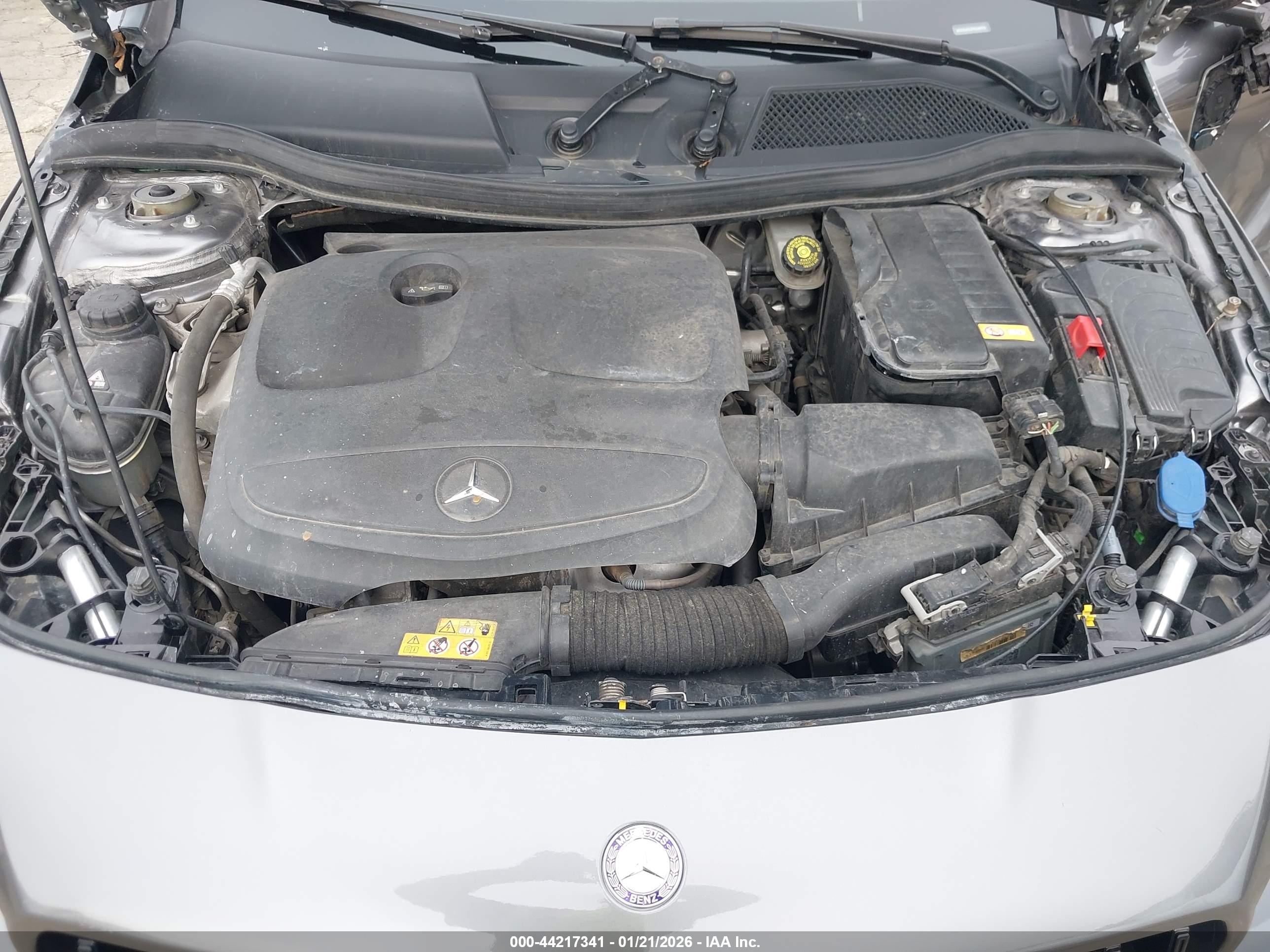 MERCEDES-BENZ CLA image 10