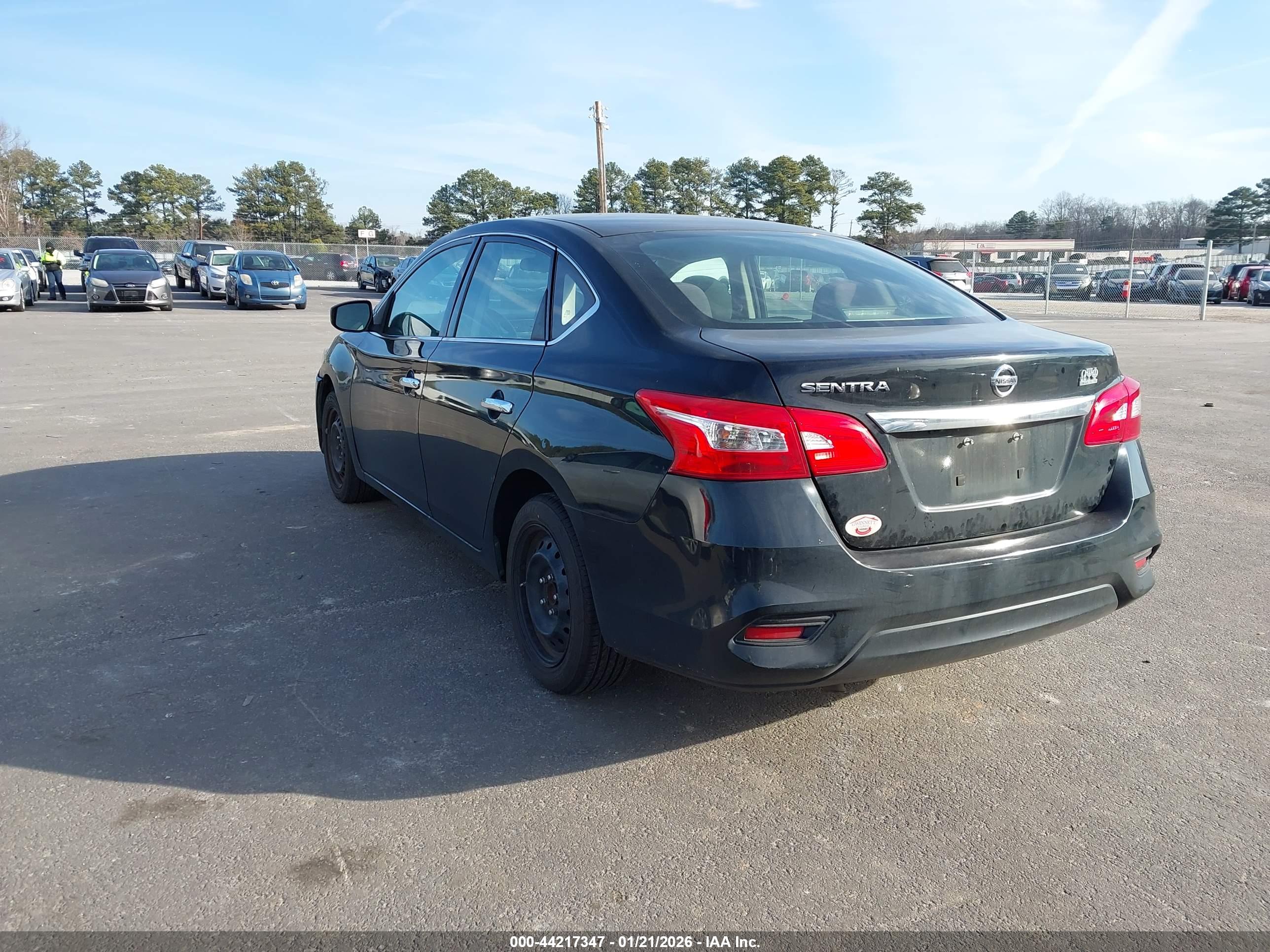 NISSAN SENTRA image 3