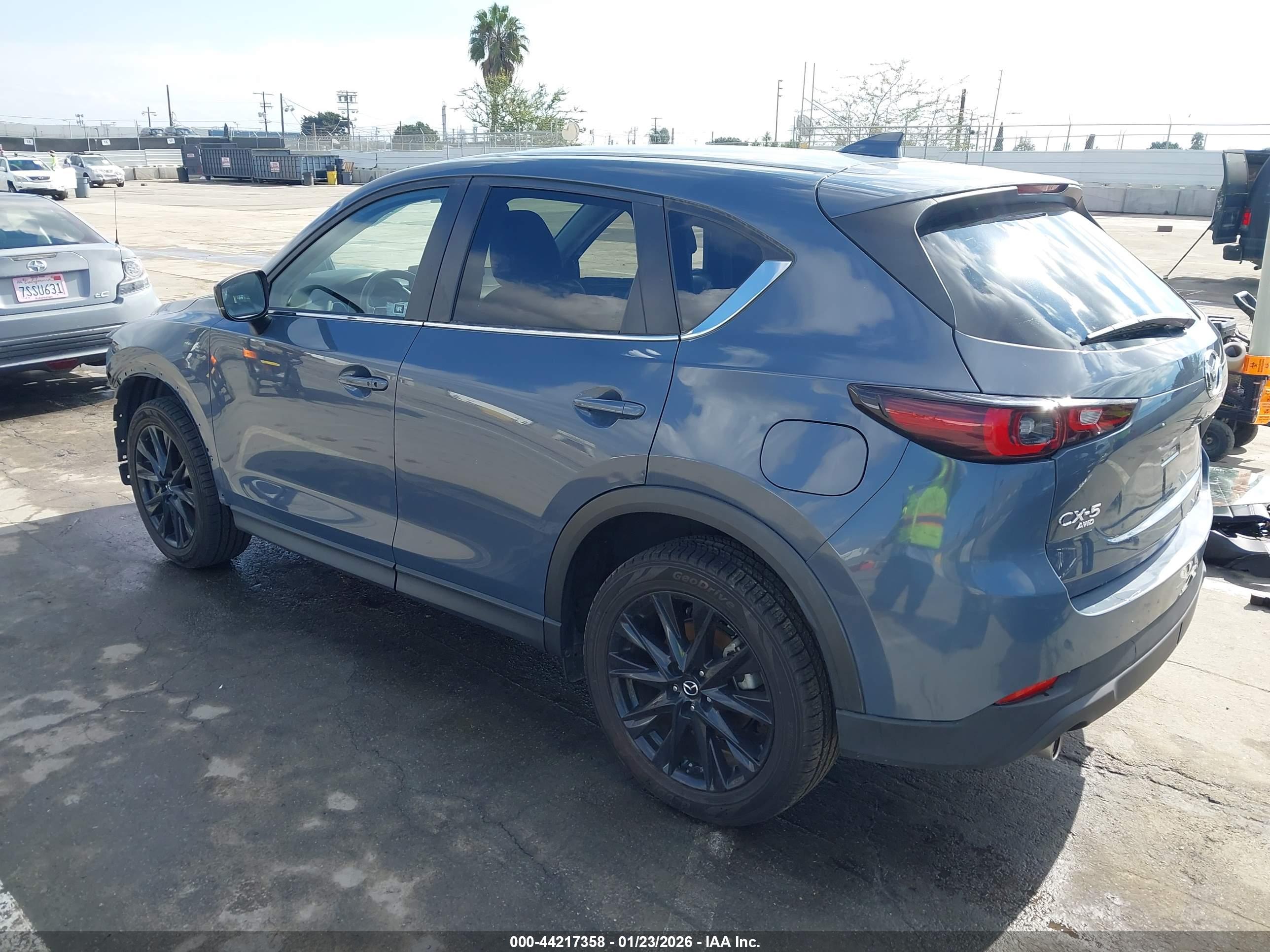 MAZDA CX-5 image 3