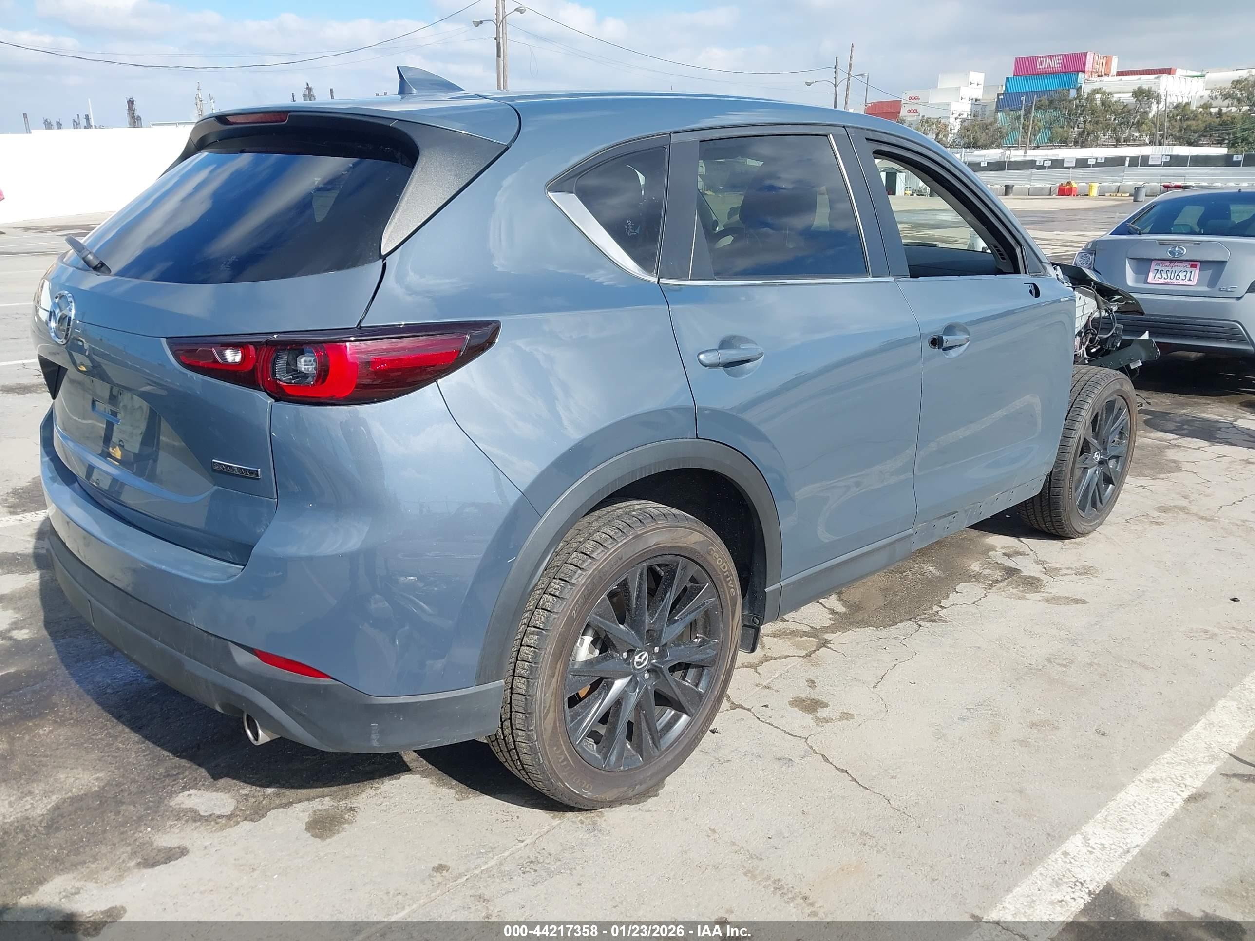 MAZDA CX-5 image 4