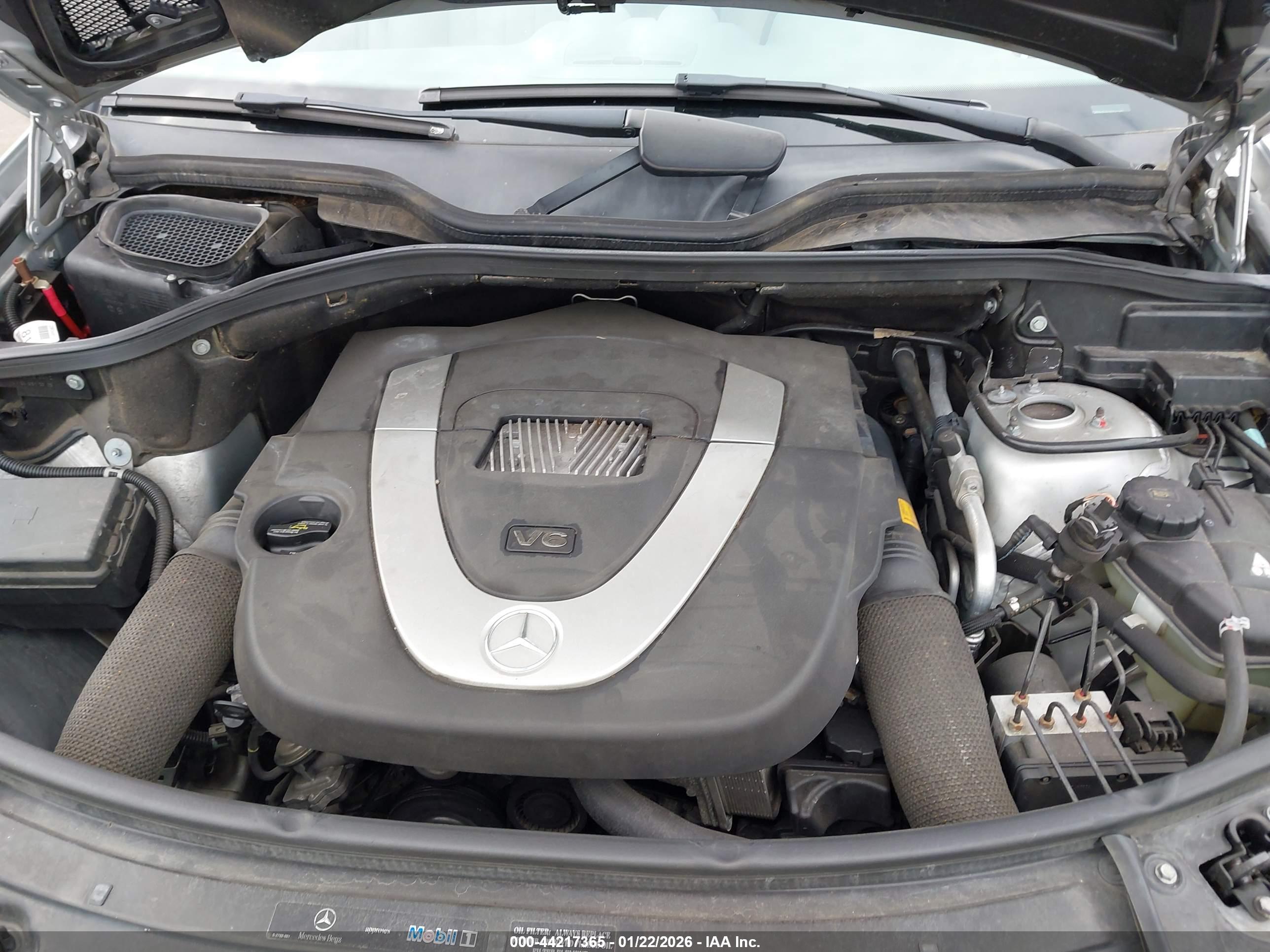 MERCEDES-BENZ ML image 10