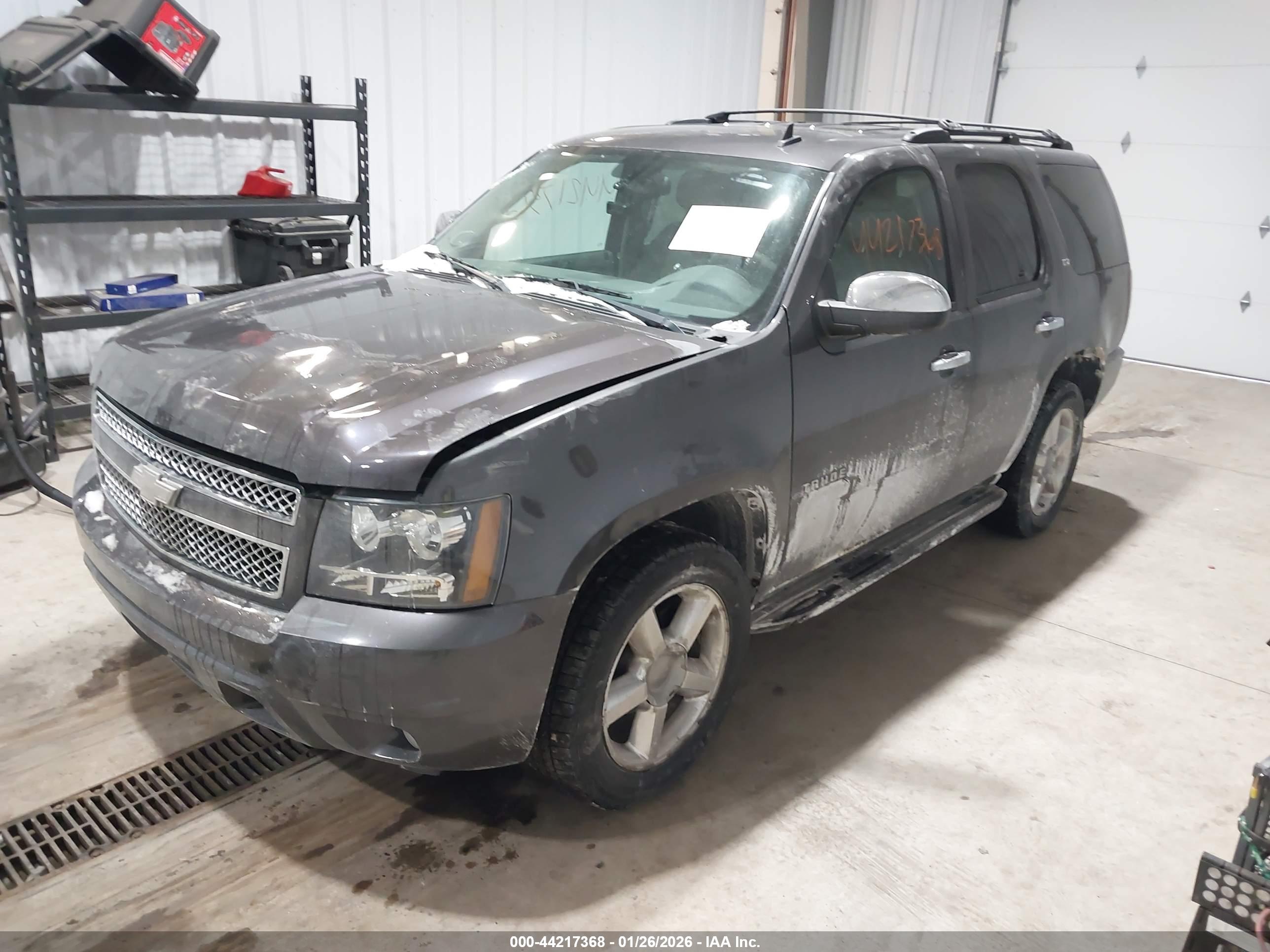 CHEVROLET TAHOE image 2