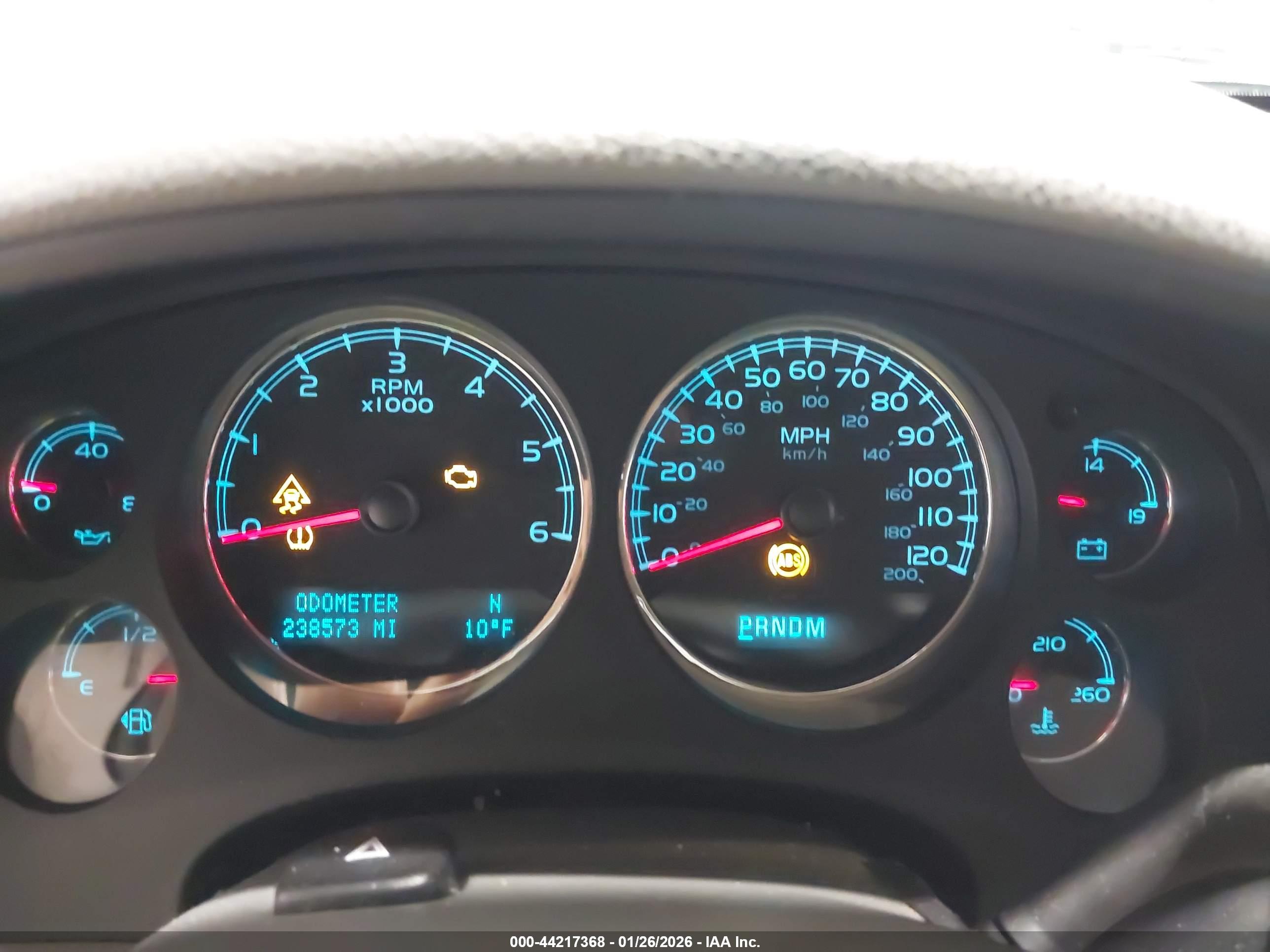 CHEVROLET TAHOE image 7