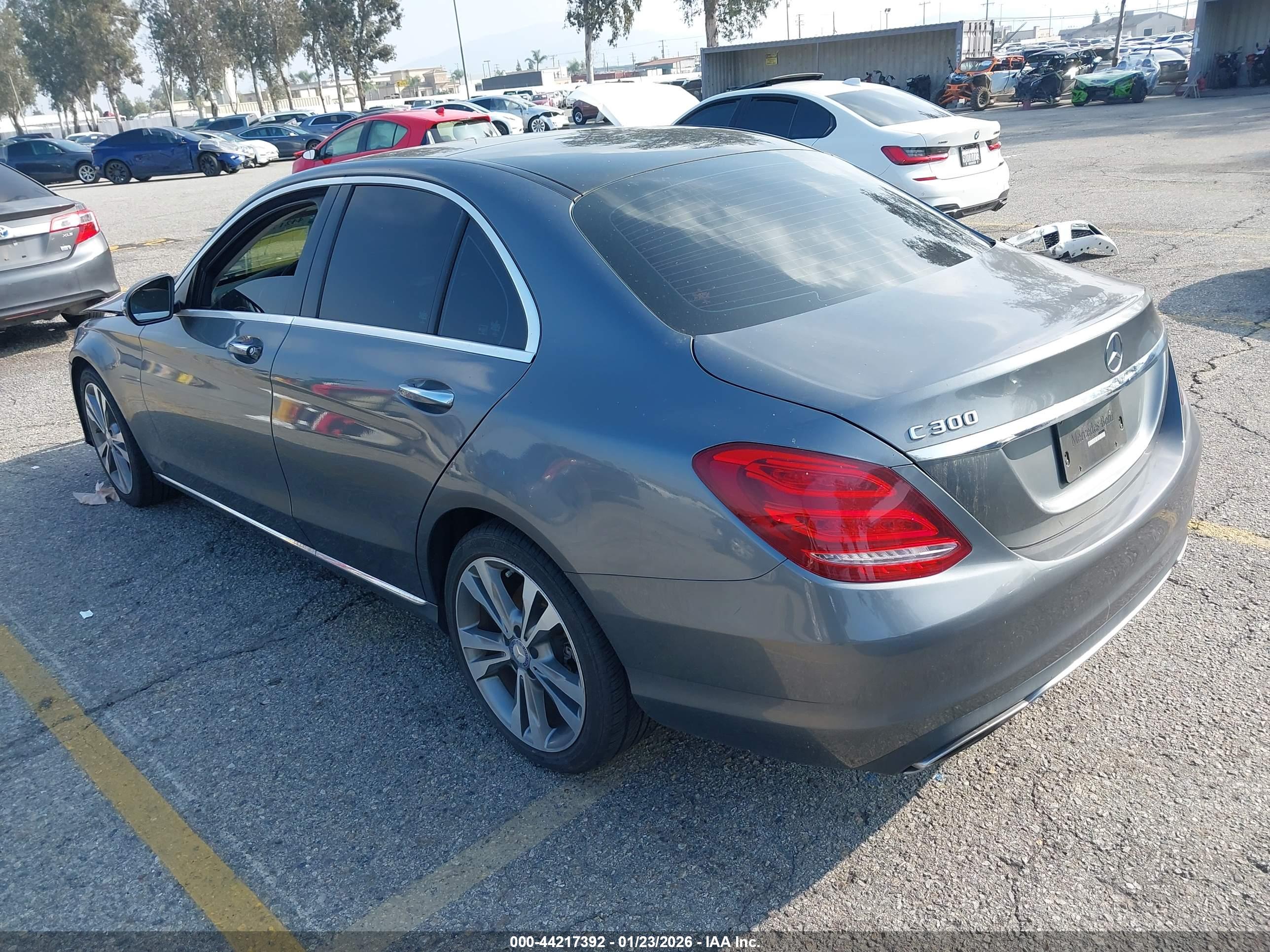 MERCEDES-BENZ C image 3
