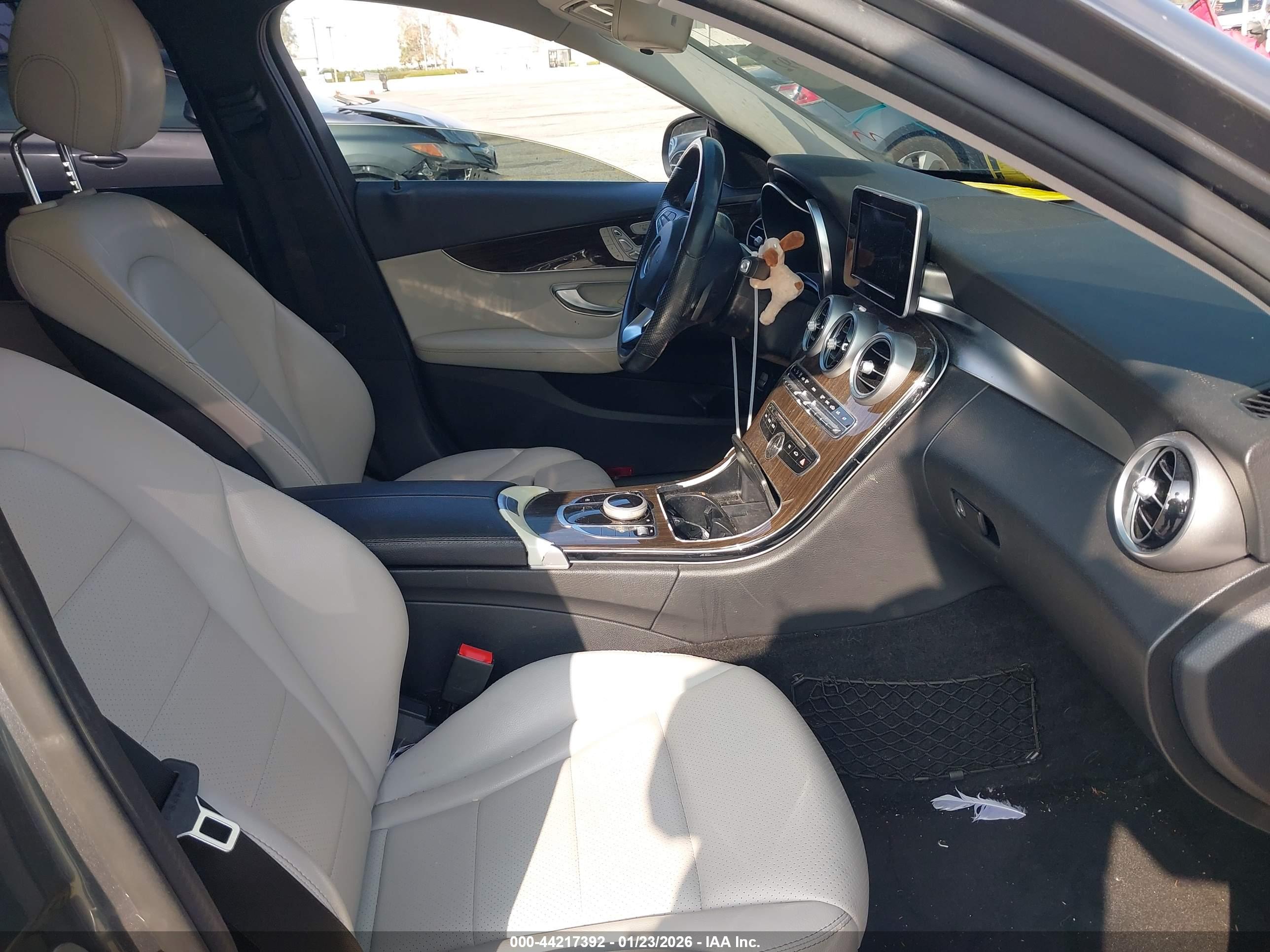 MERCEDES-BENZ C image 5