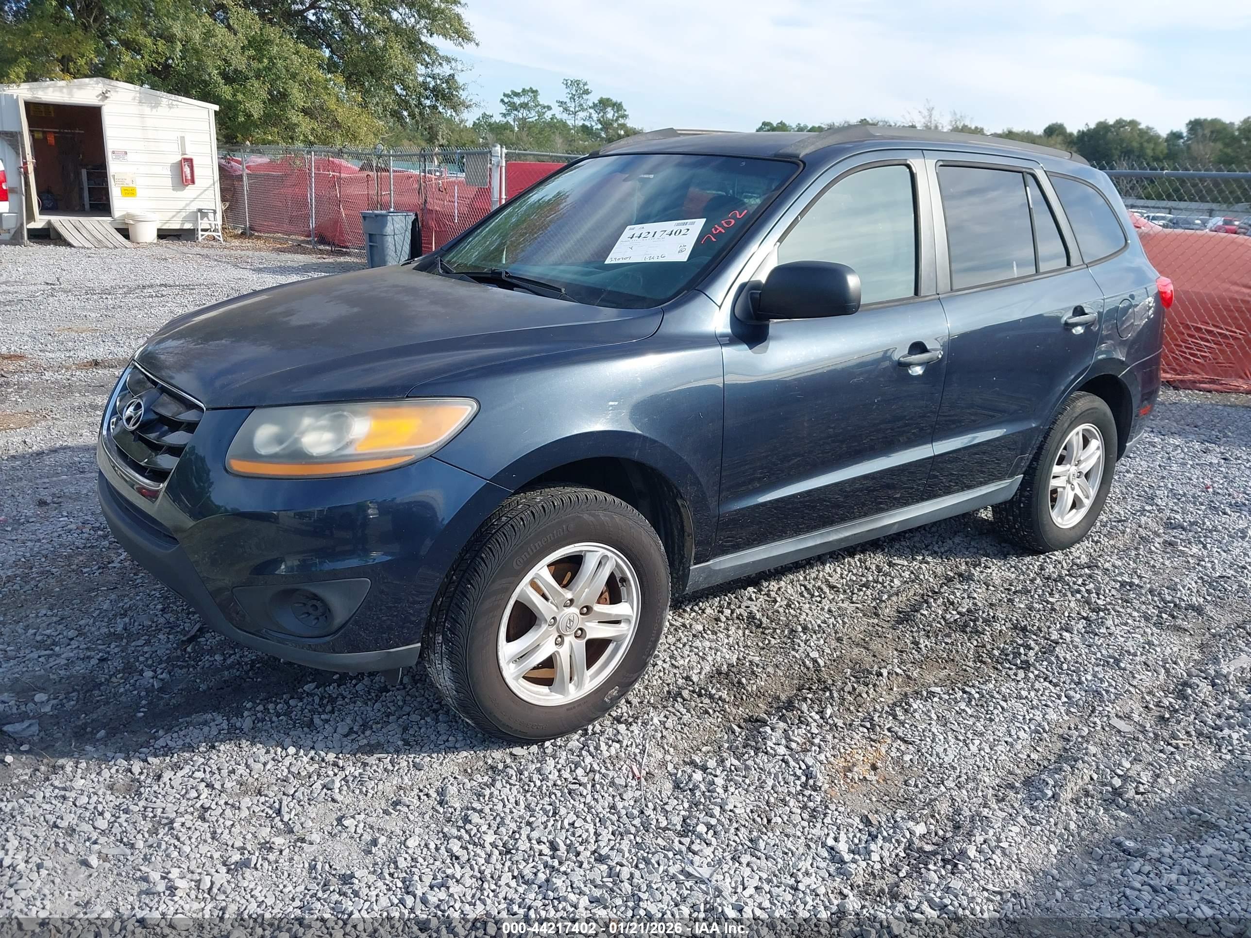 HYUNDAI SANTA image 2