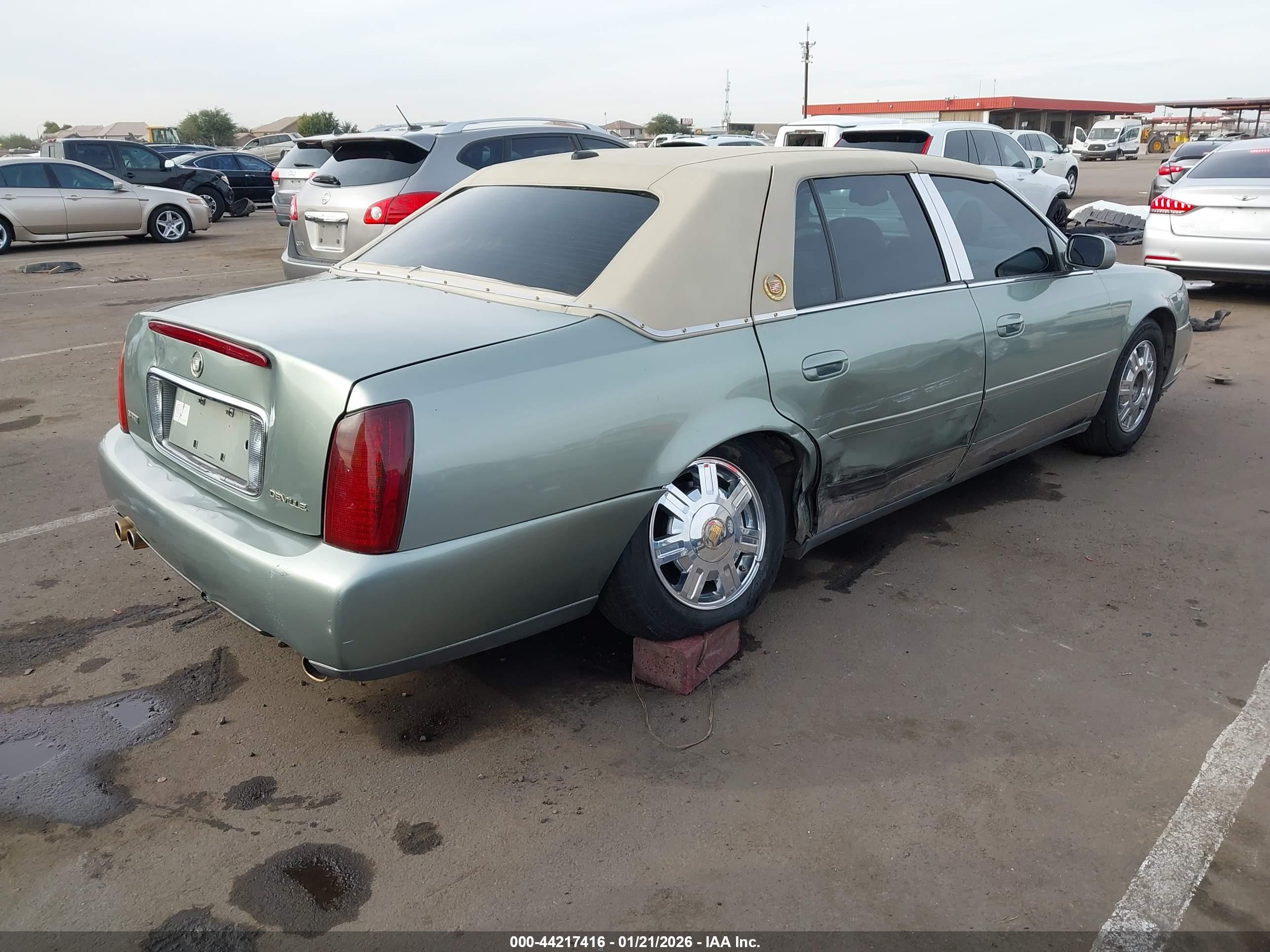 CADILLAC DEVILLE image 4