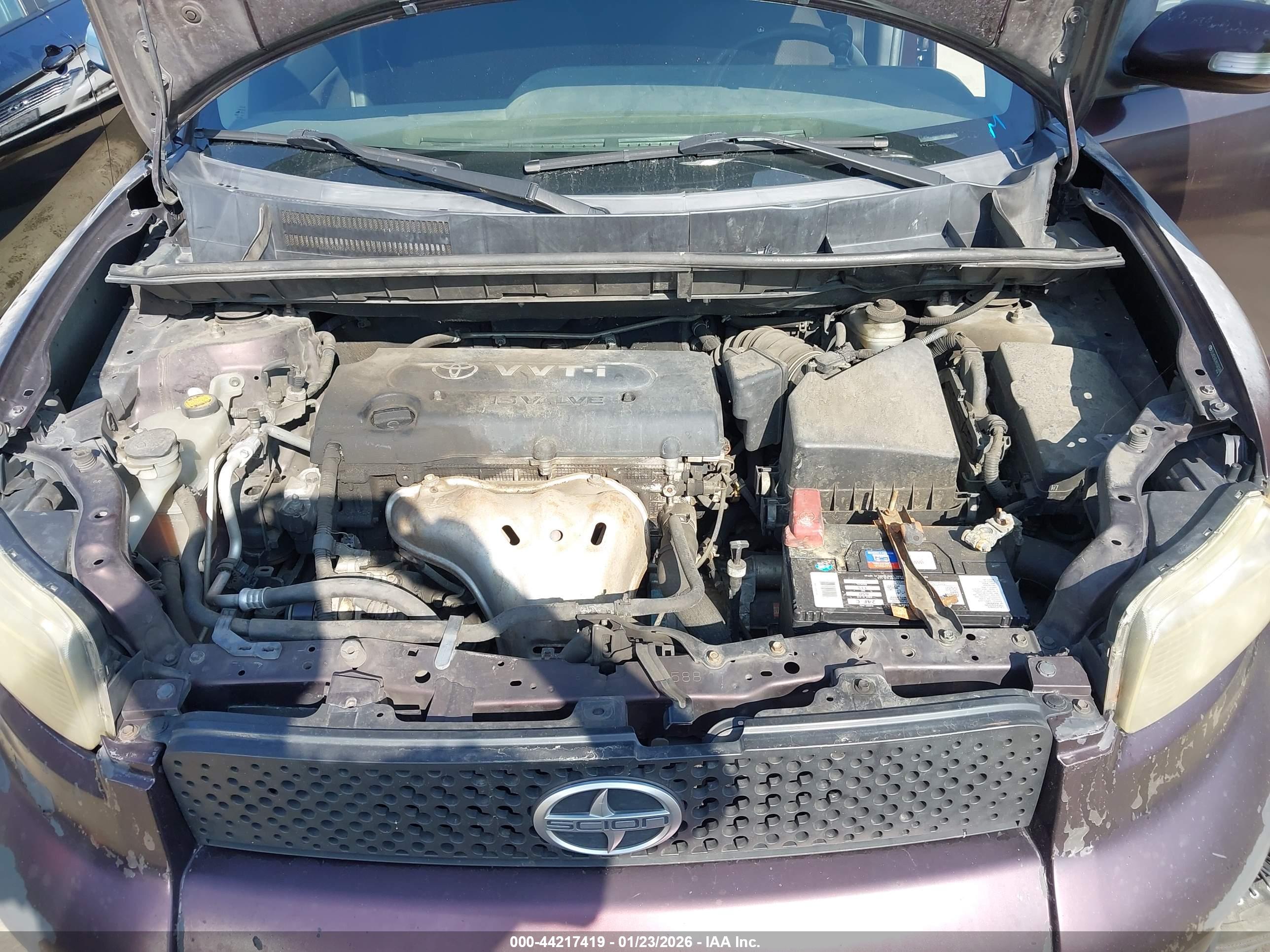 SCION XB image 10