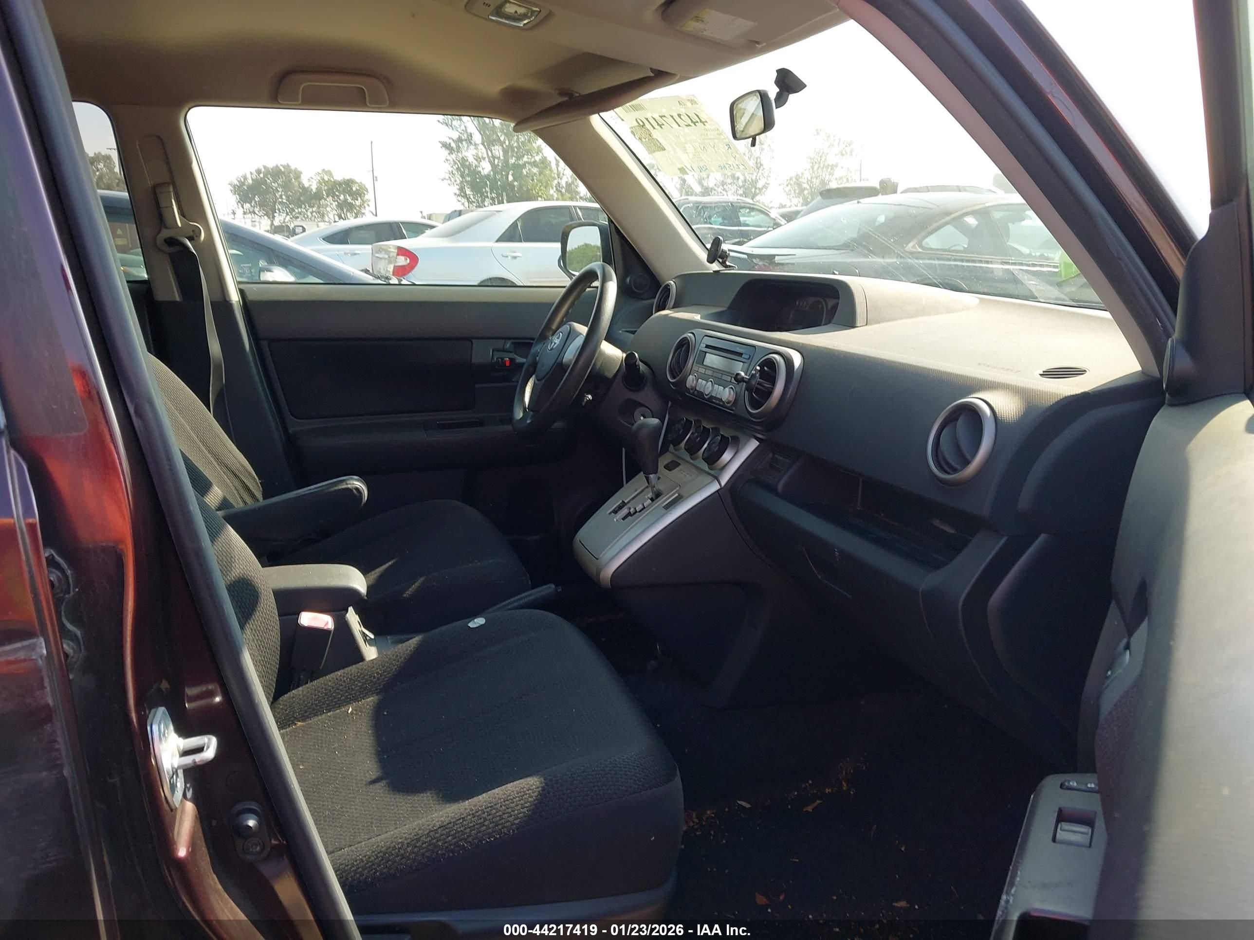SCION XB image 5