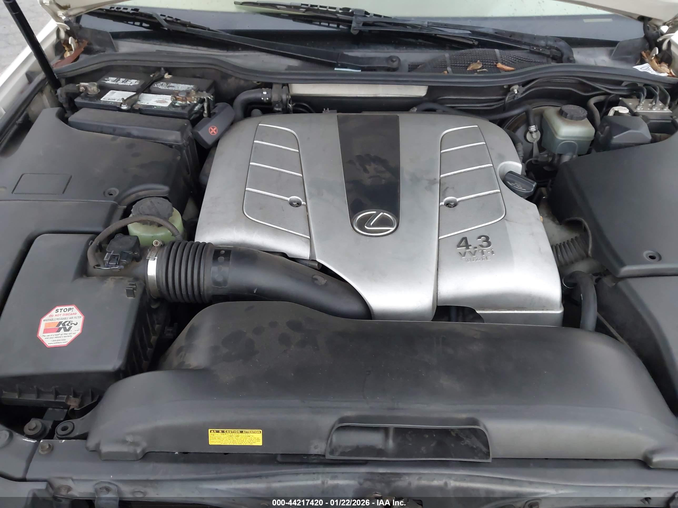 LEXUS LS image 10