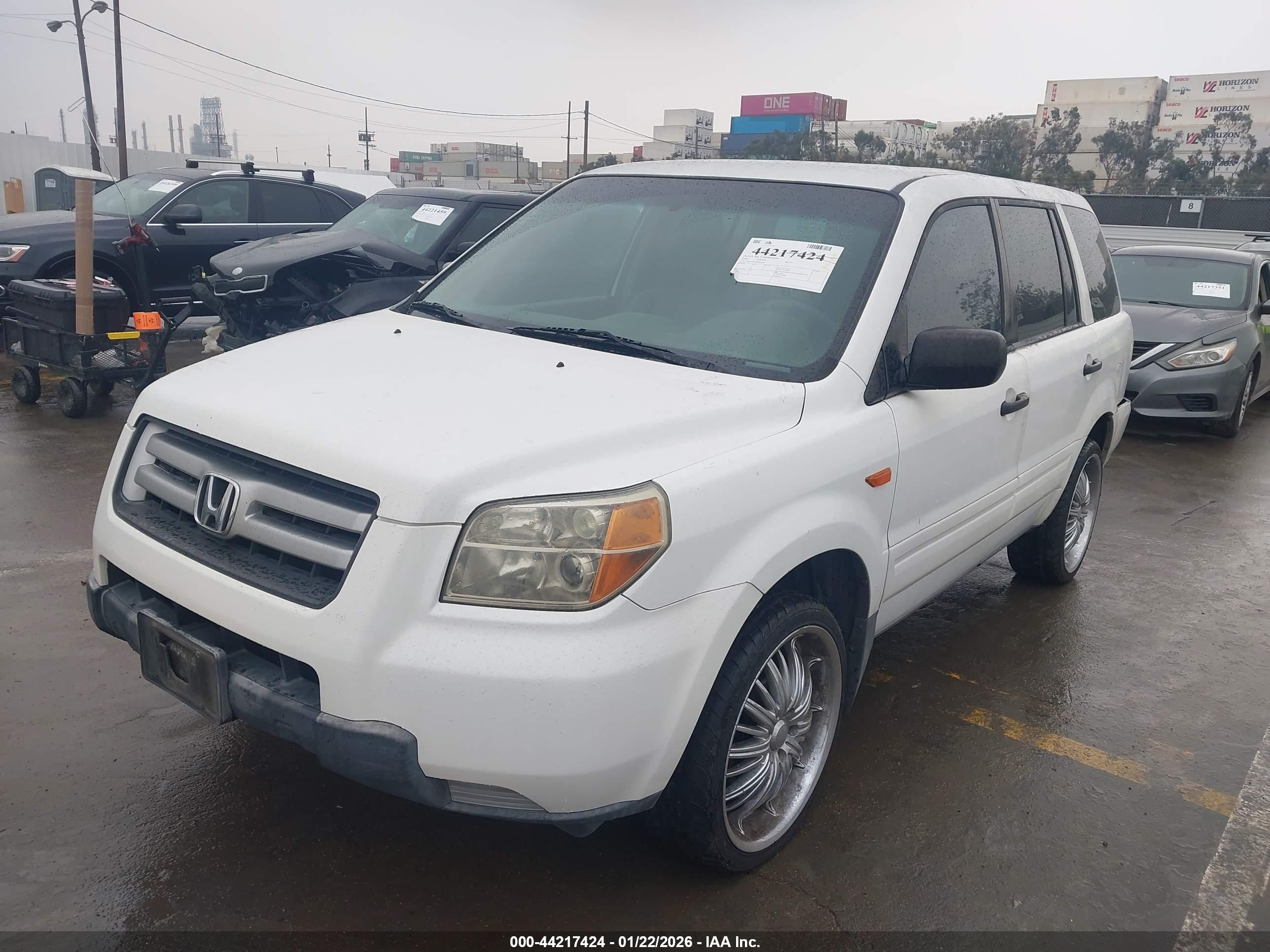 HONDA PILOT image 2