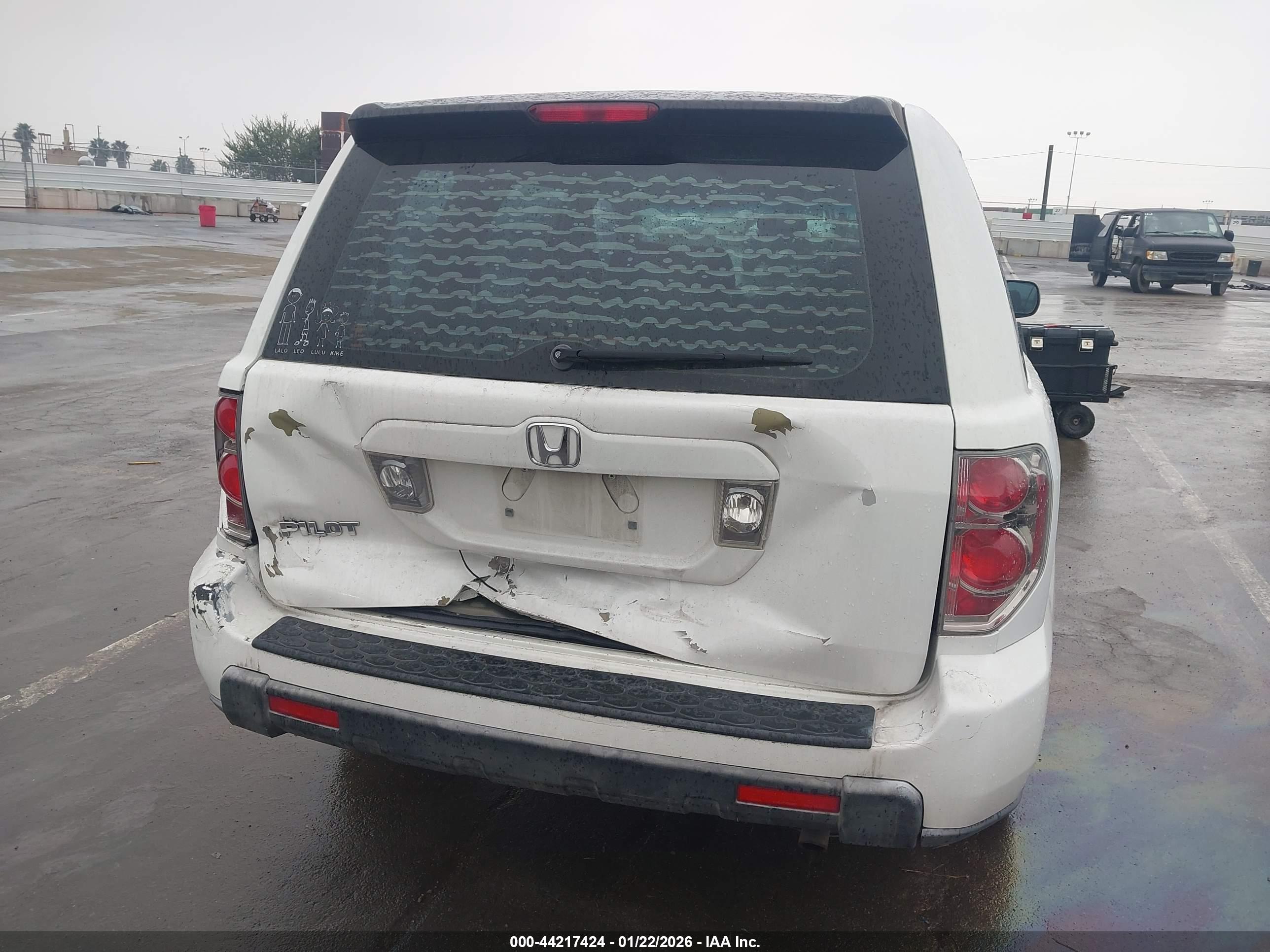 HONDA PILOT image 6