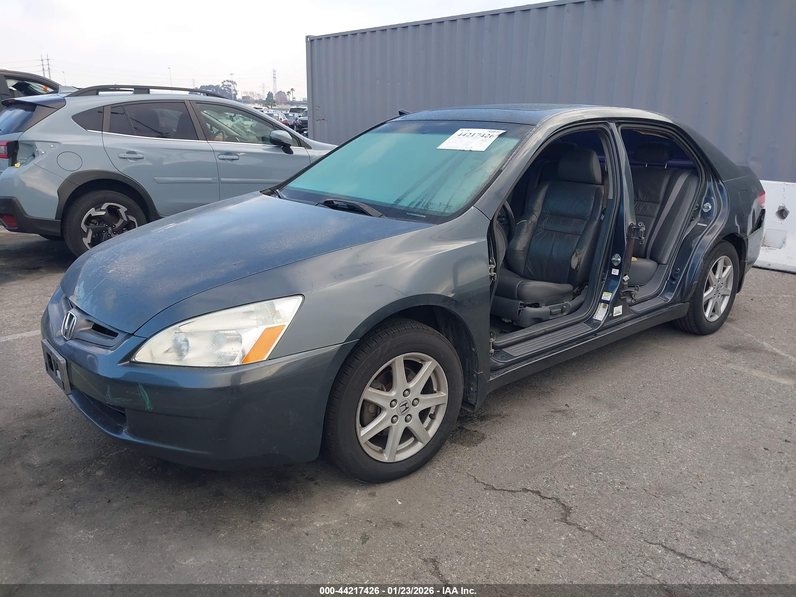 HONDA ACCORD image 2