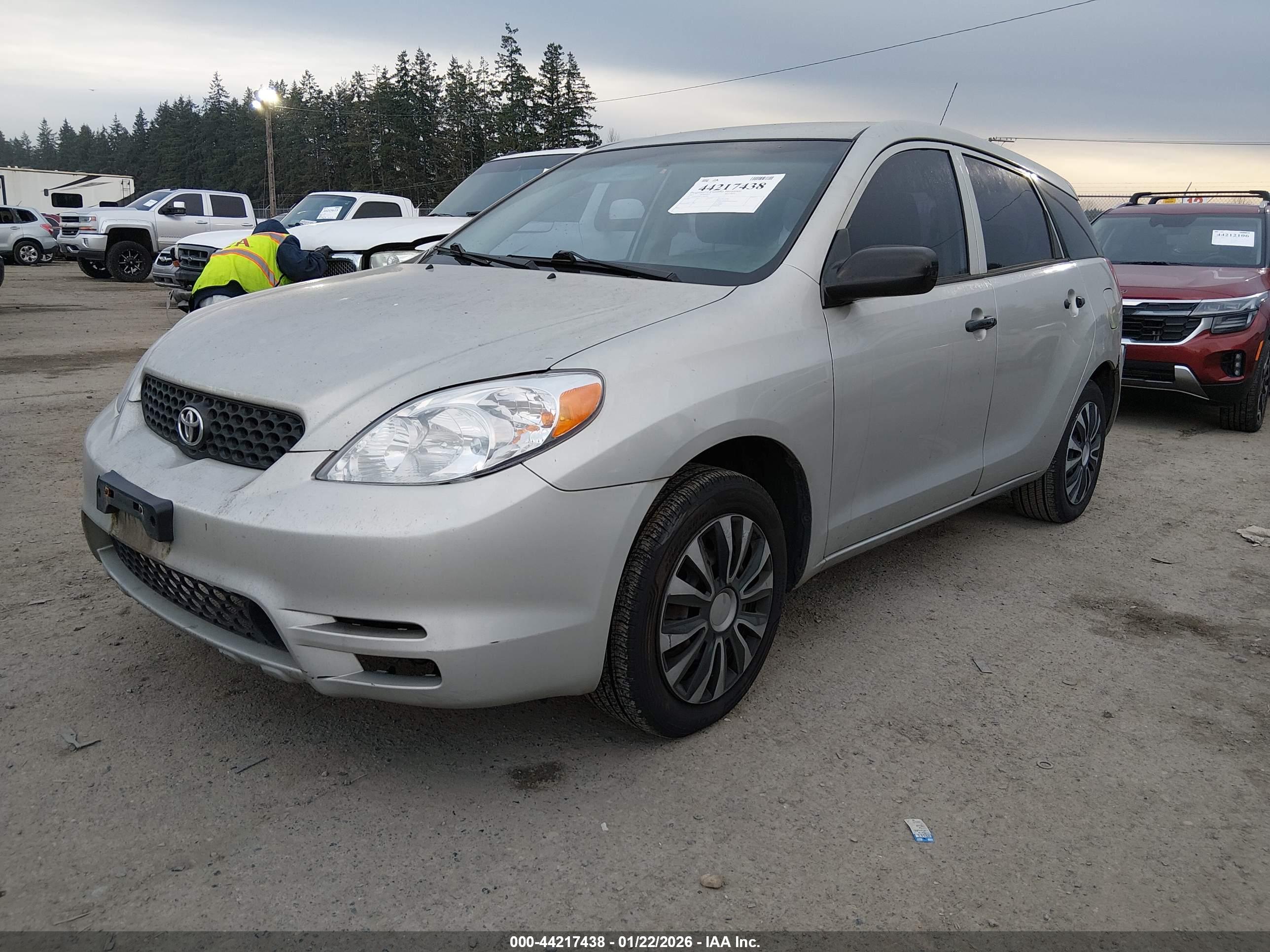 TOYOTA MATRIX image 2