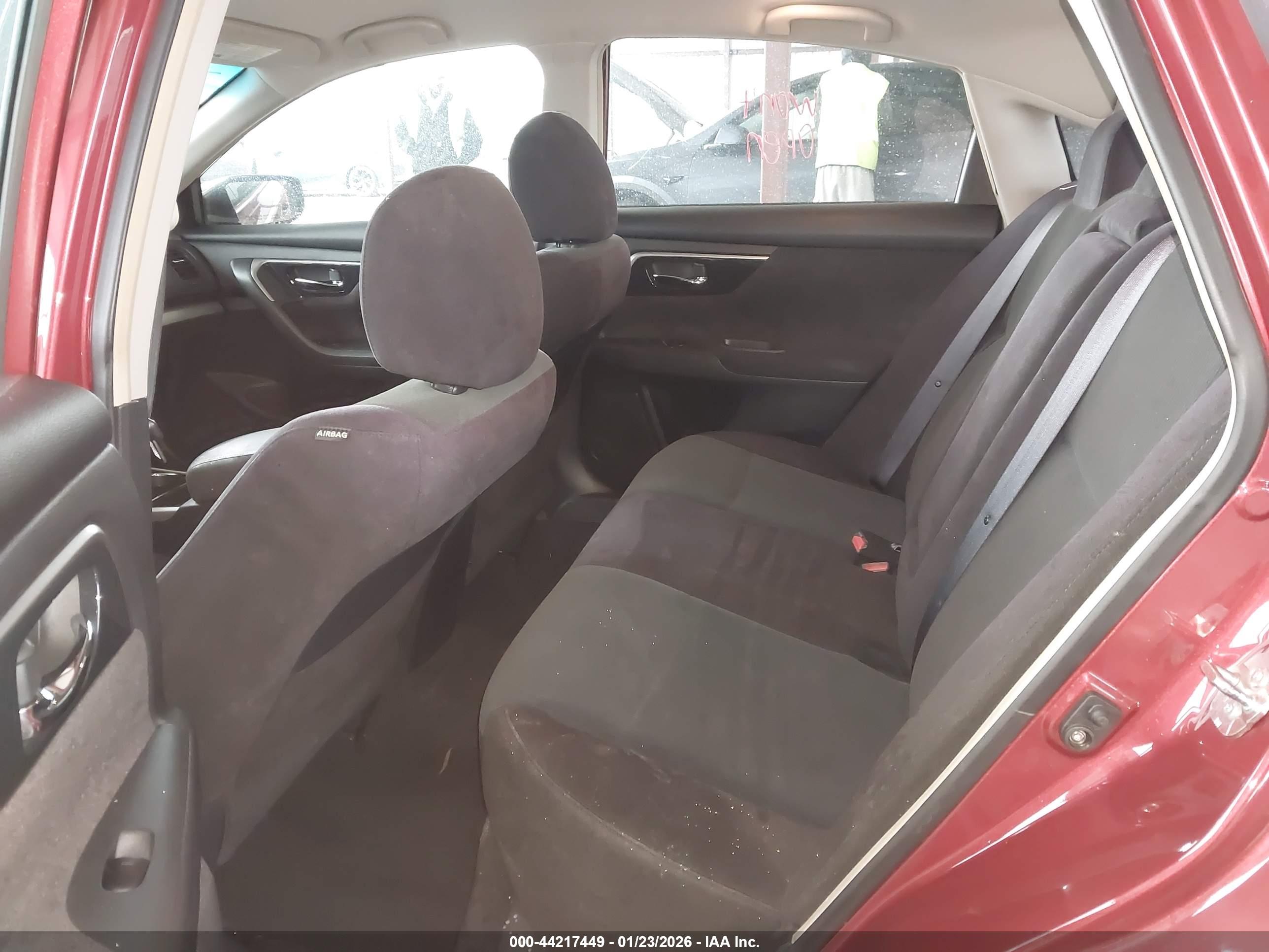 NISSAN ALTIMA image 8