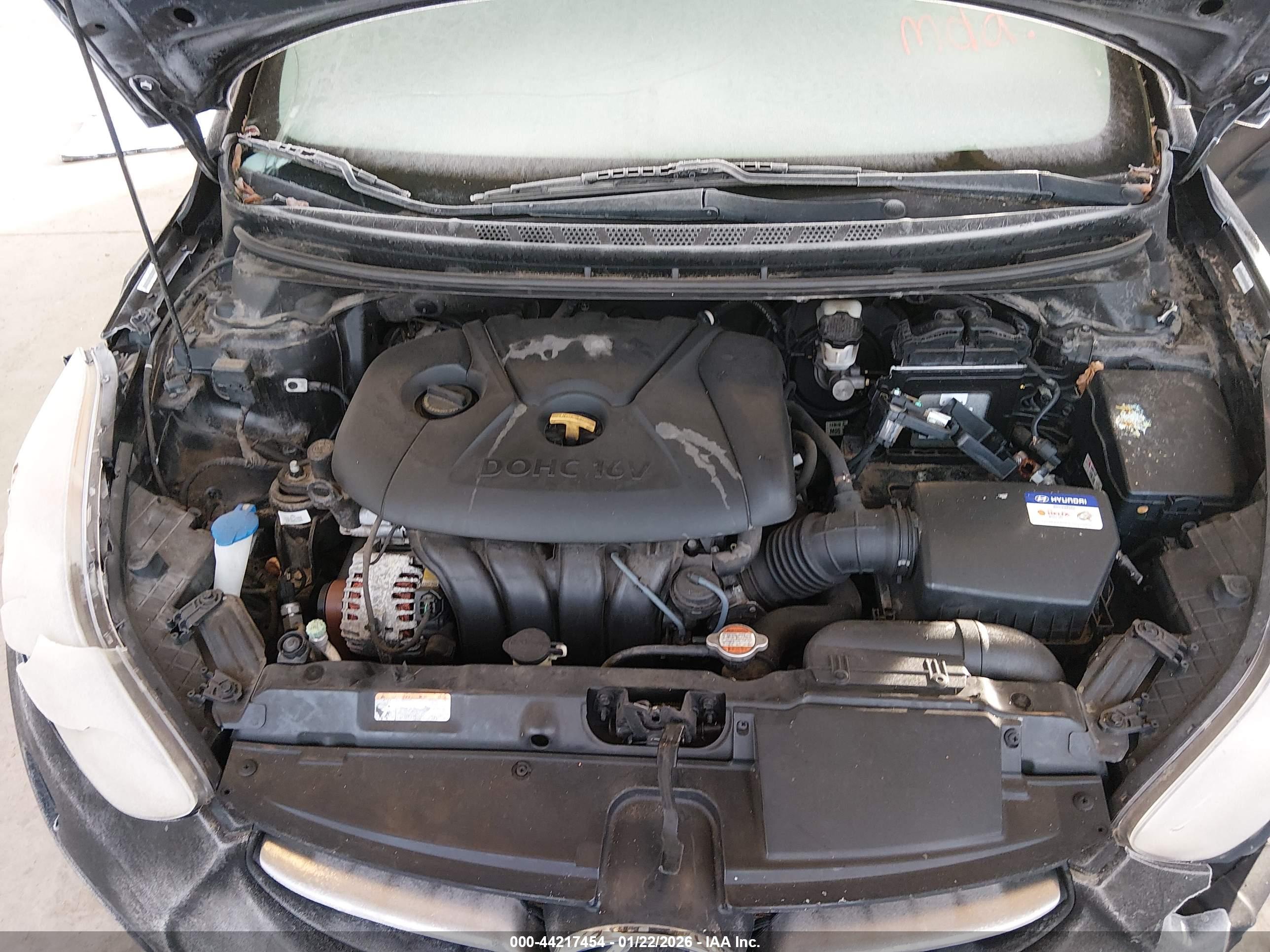 HYUNDAI ELANTRA image 10