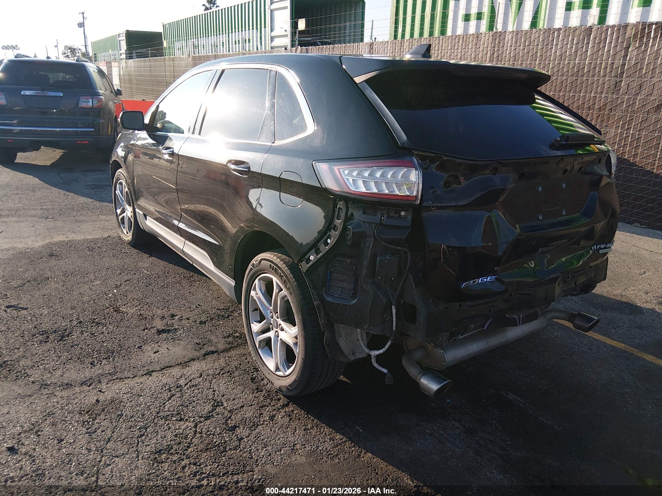 FORD EDGE image 3