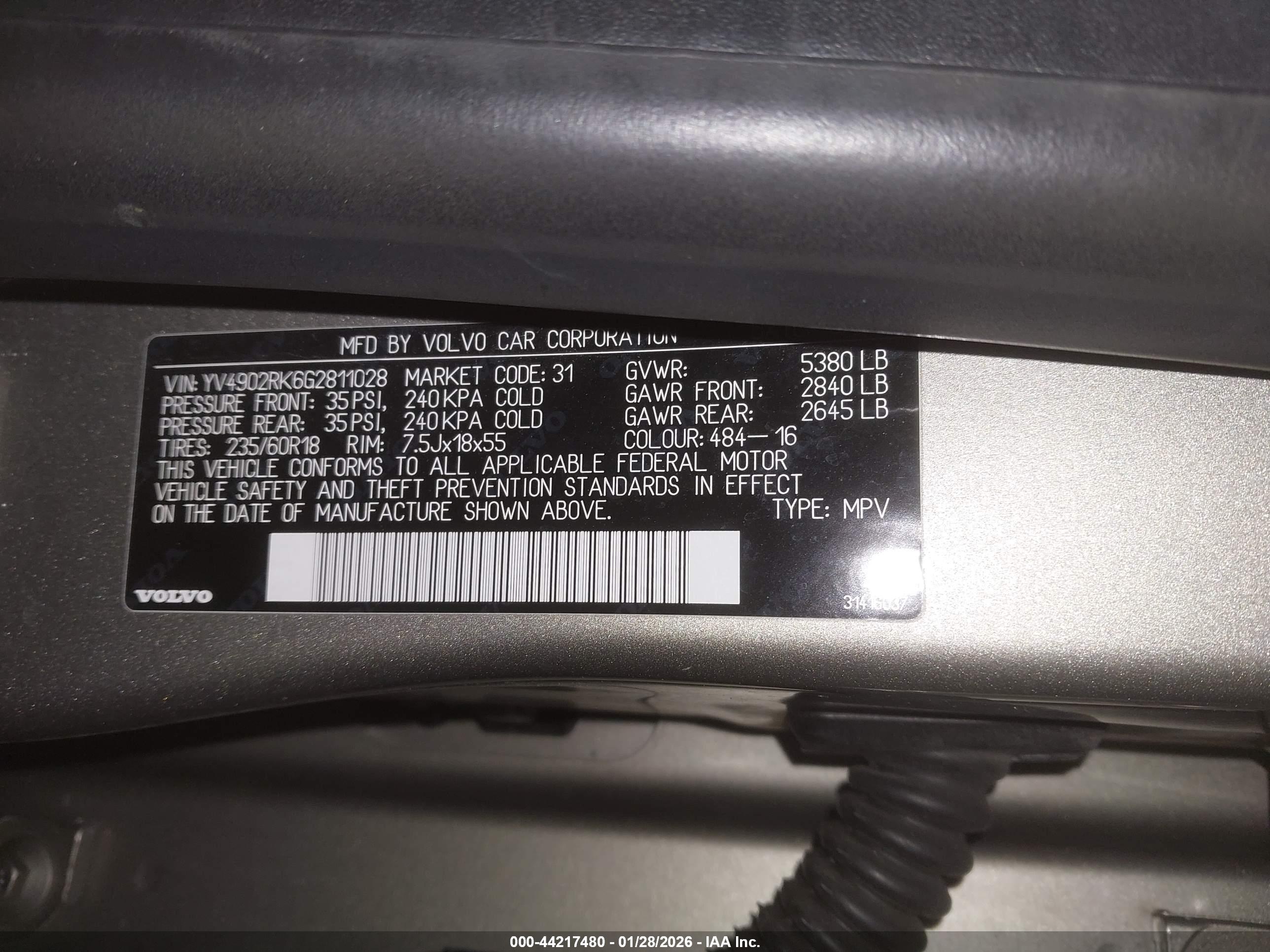 VOLVO XC60 image 9