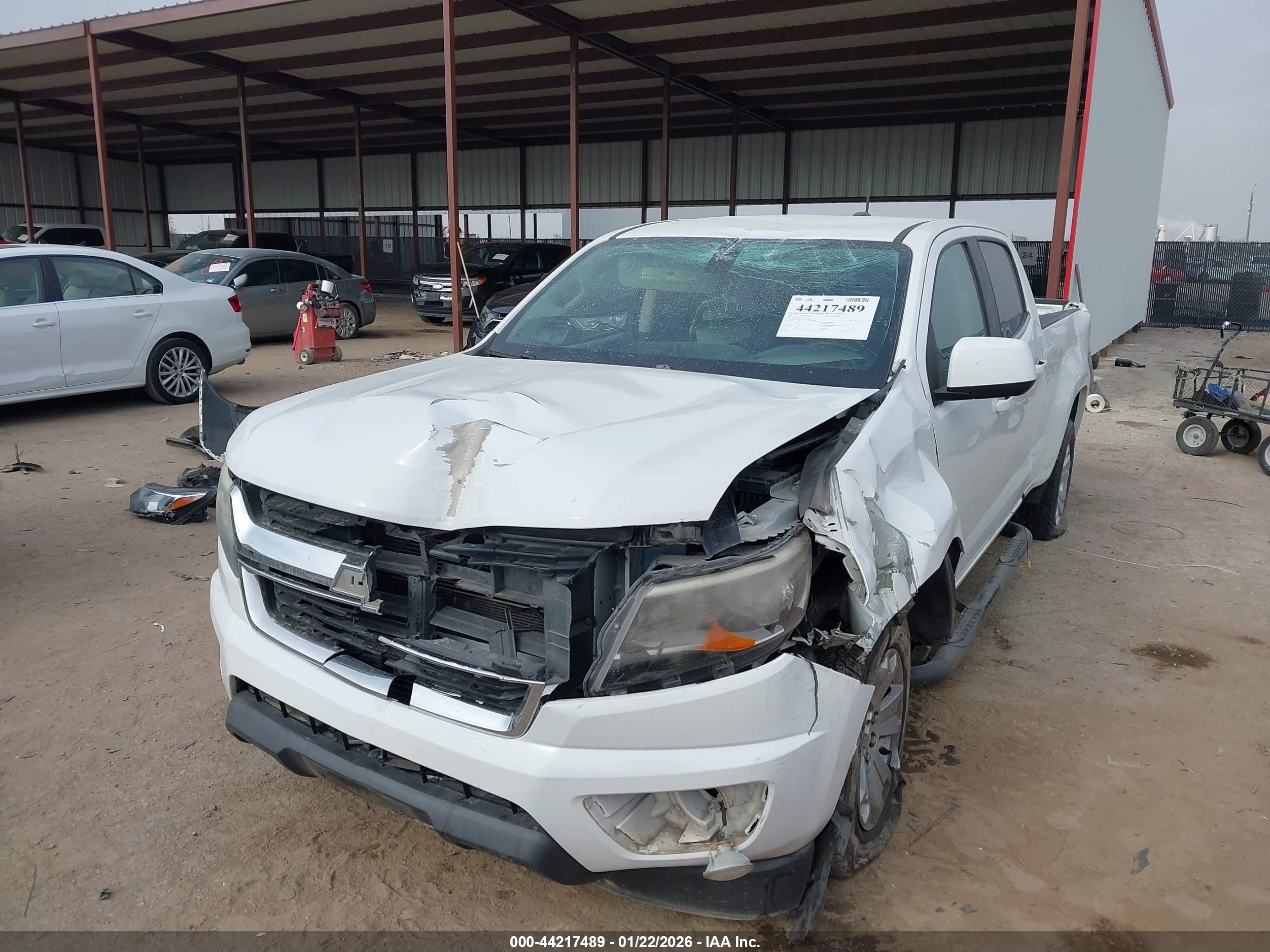 CHEVROLET COLORADO image 2