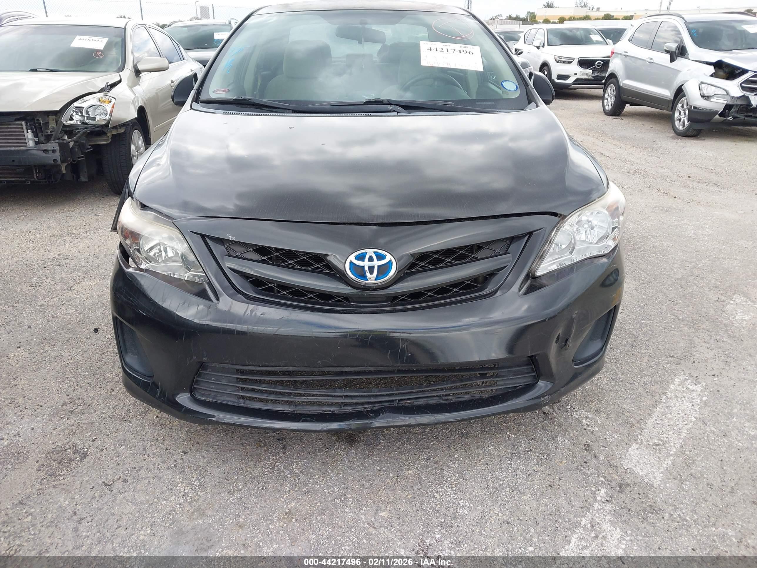 TOYOTA COROLLA image 6