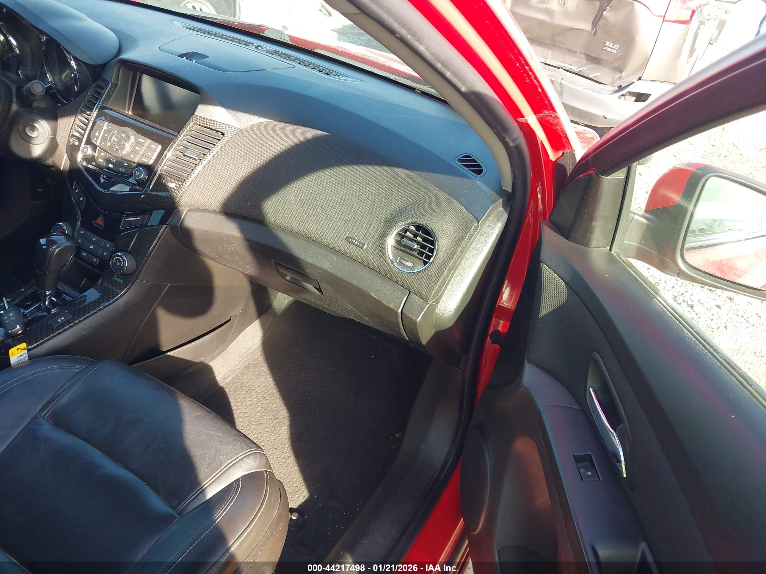 CHEVROLET CRUZE image 5