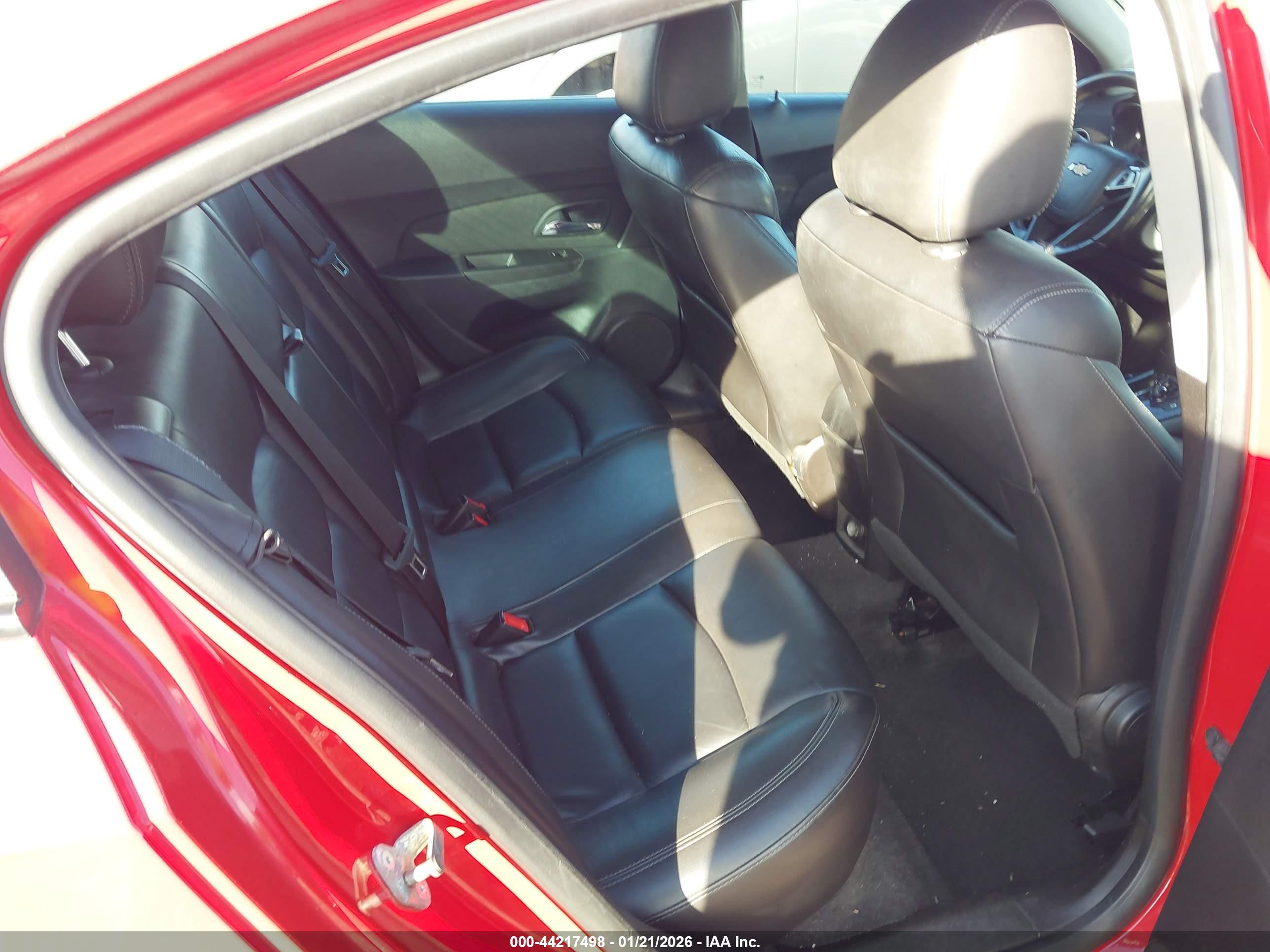 CHEVROLET CRUZE image 8