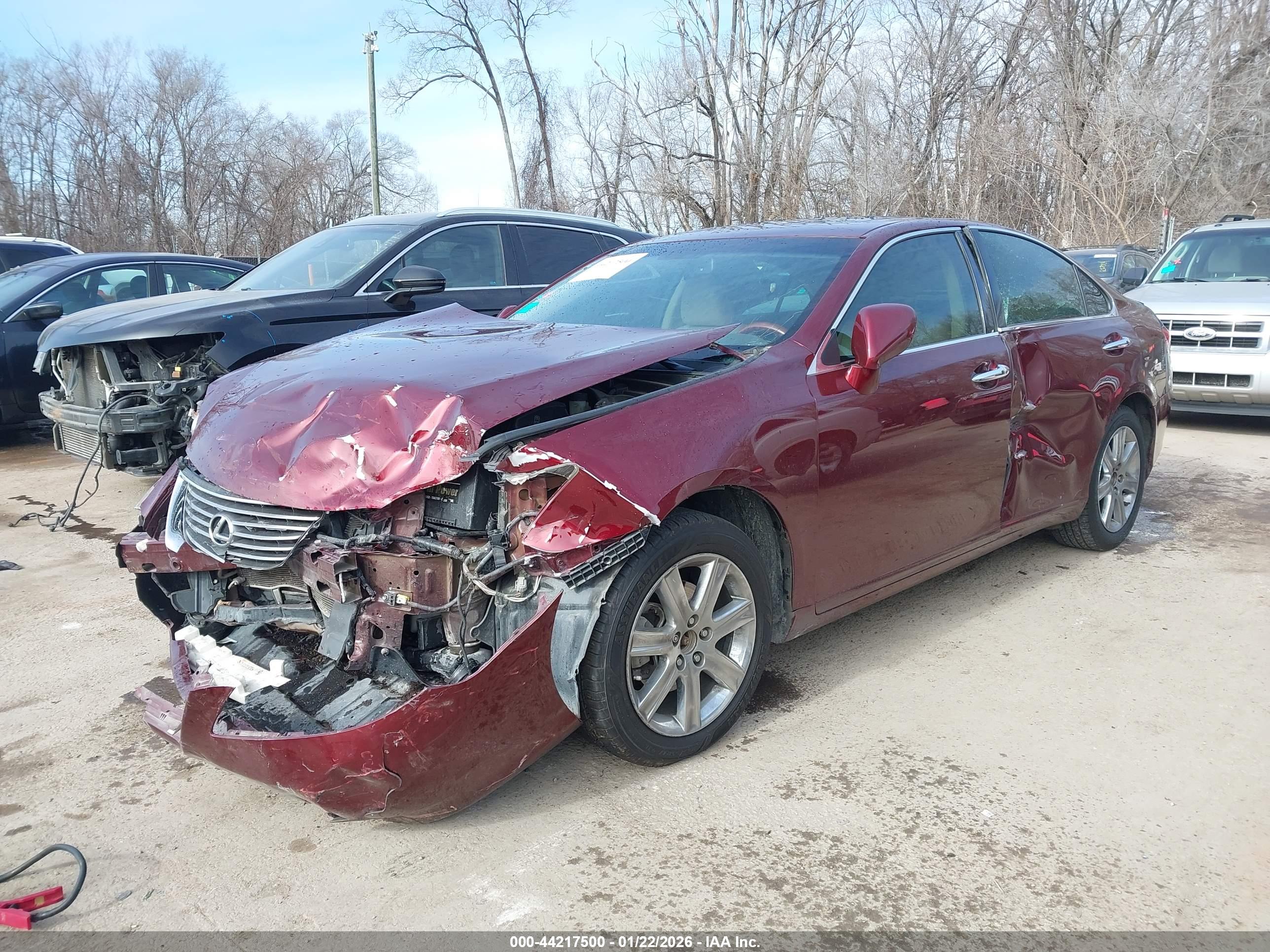 LEXUS ES image 2
