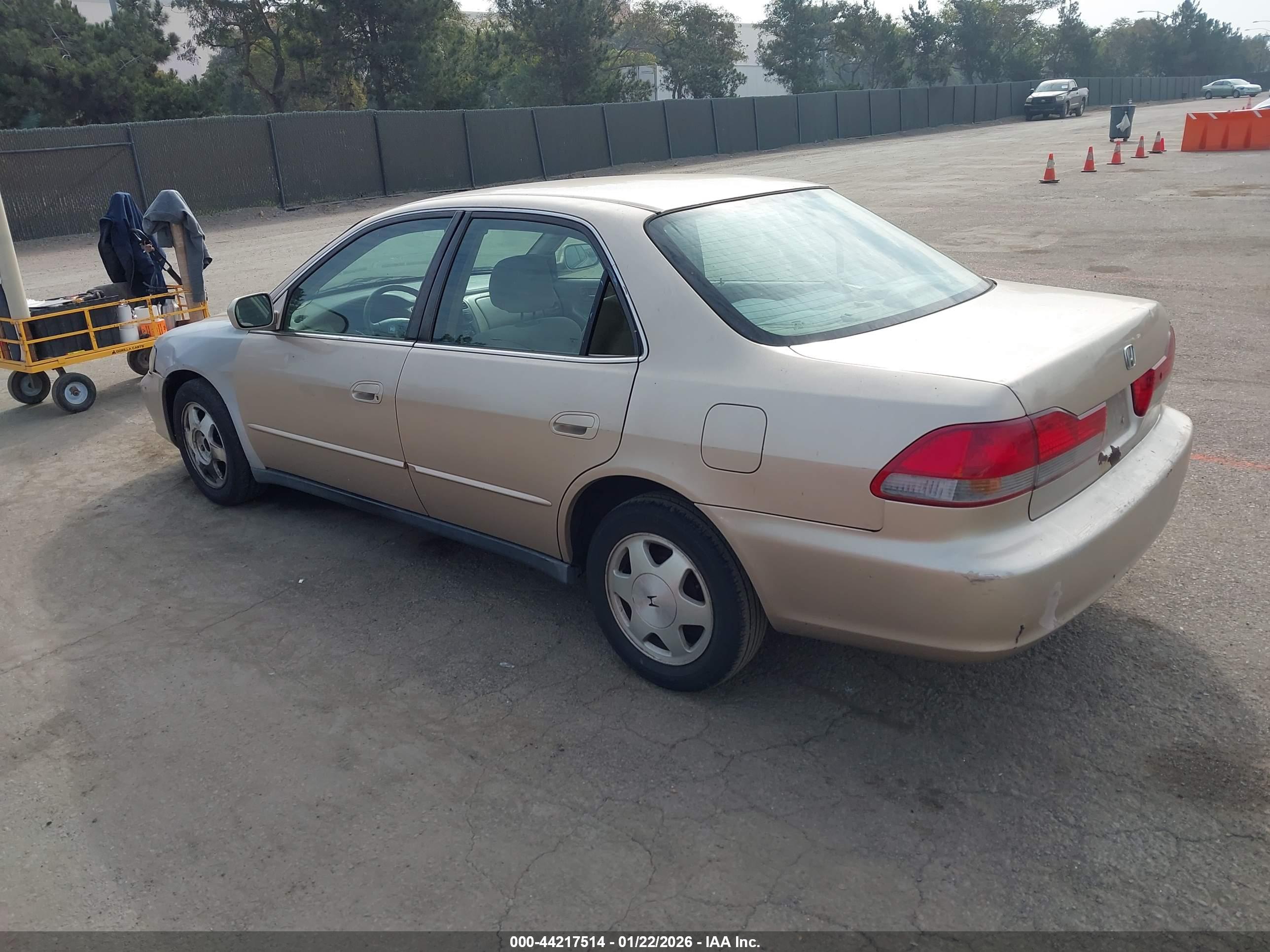 HONDA ACCORD image 3