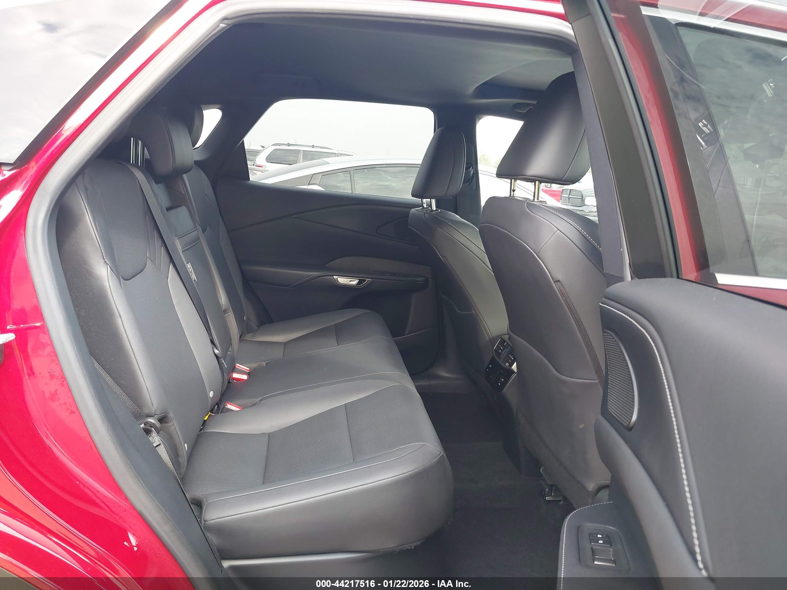 LEXUS RX image 8