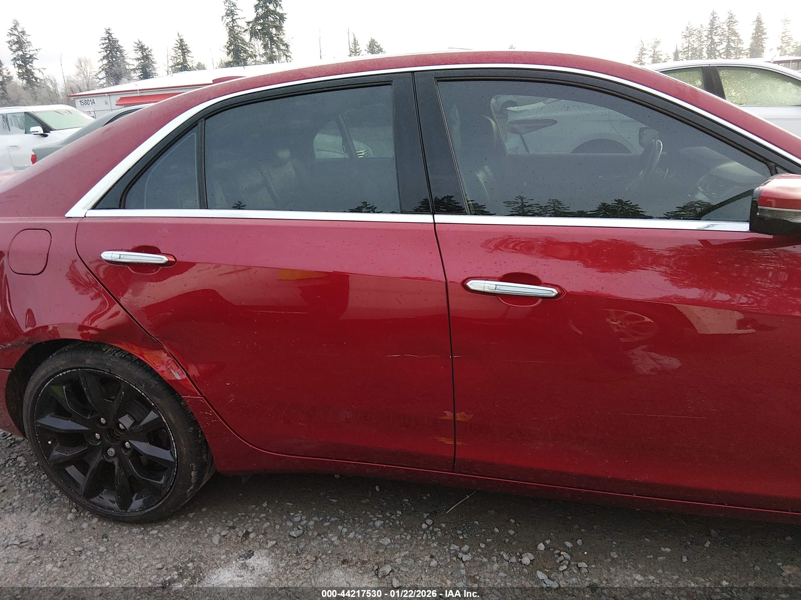 CADILLAC CTS image 6
