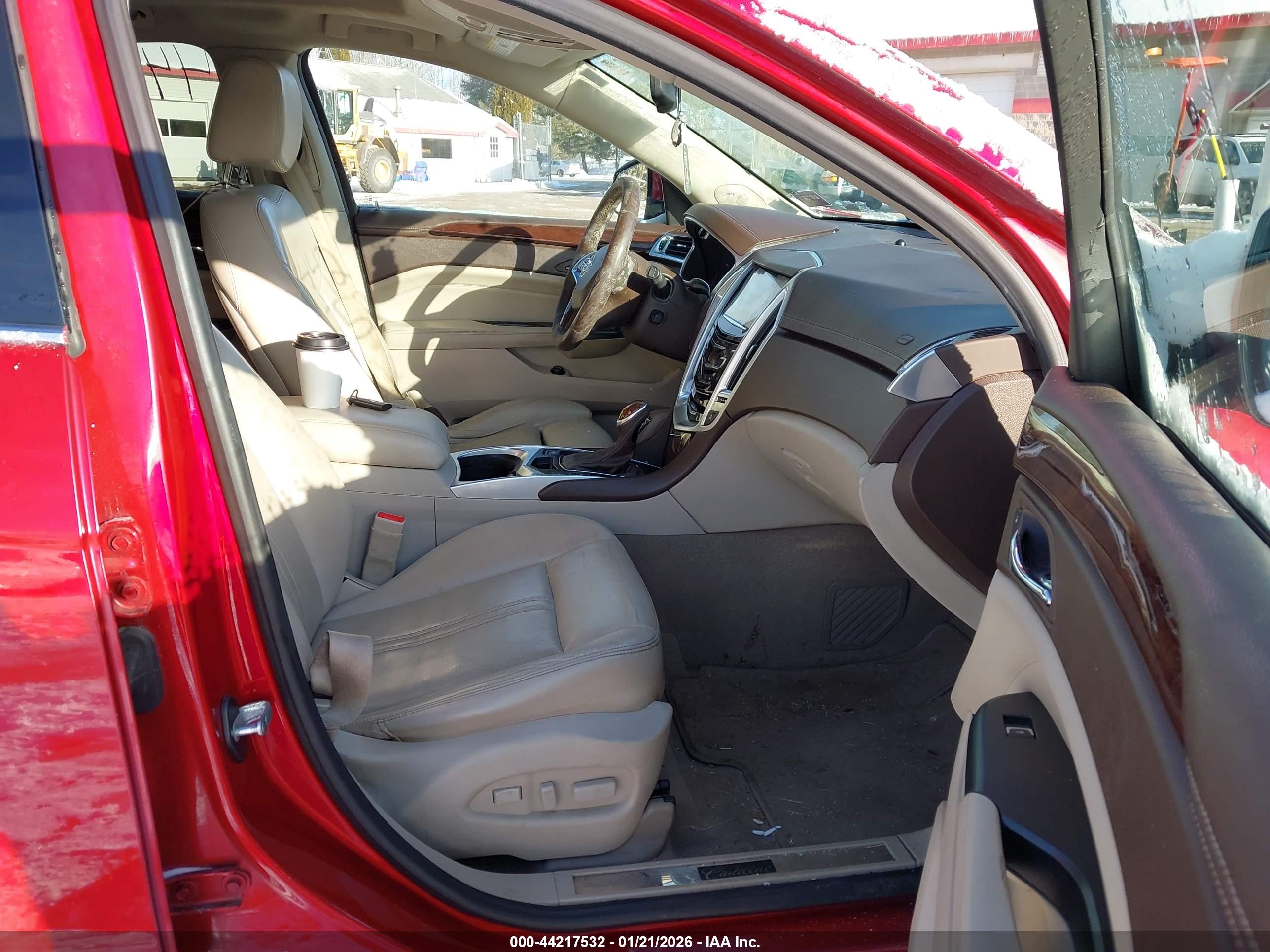 CADILLAC SRX image 5