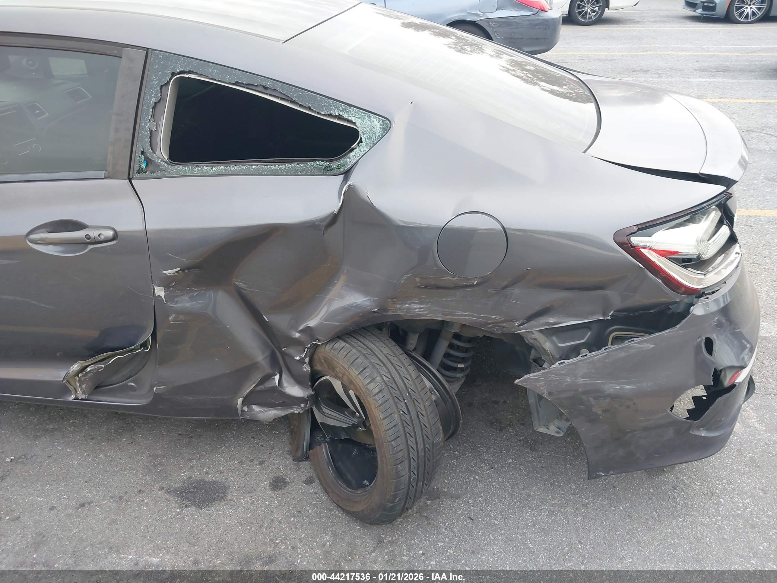 HONDA CIVIC image 6