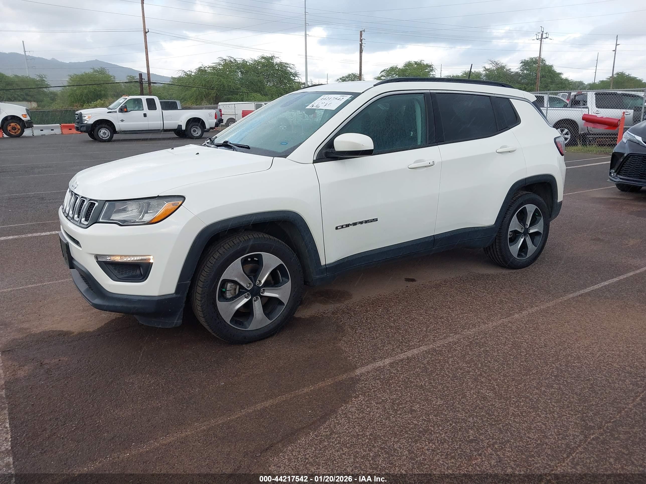 JEEP COMPASS image 2