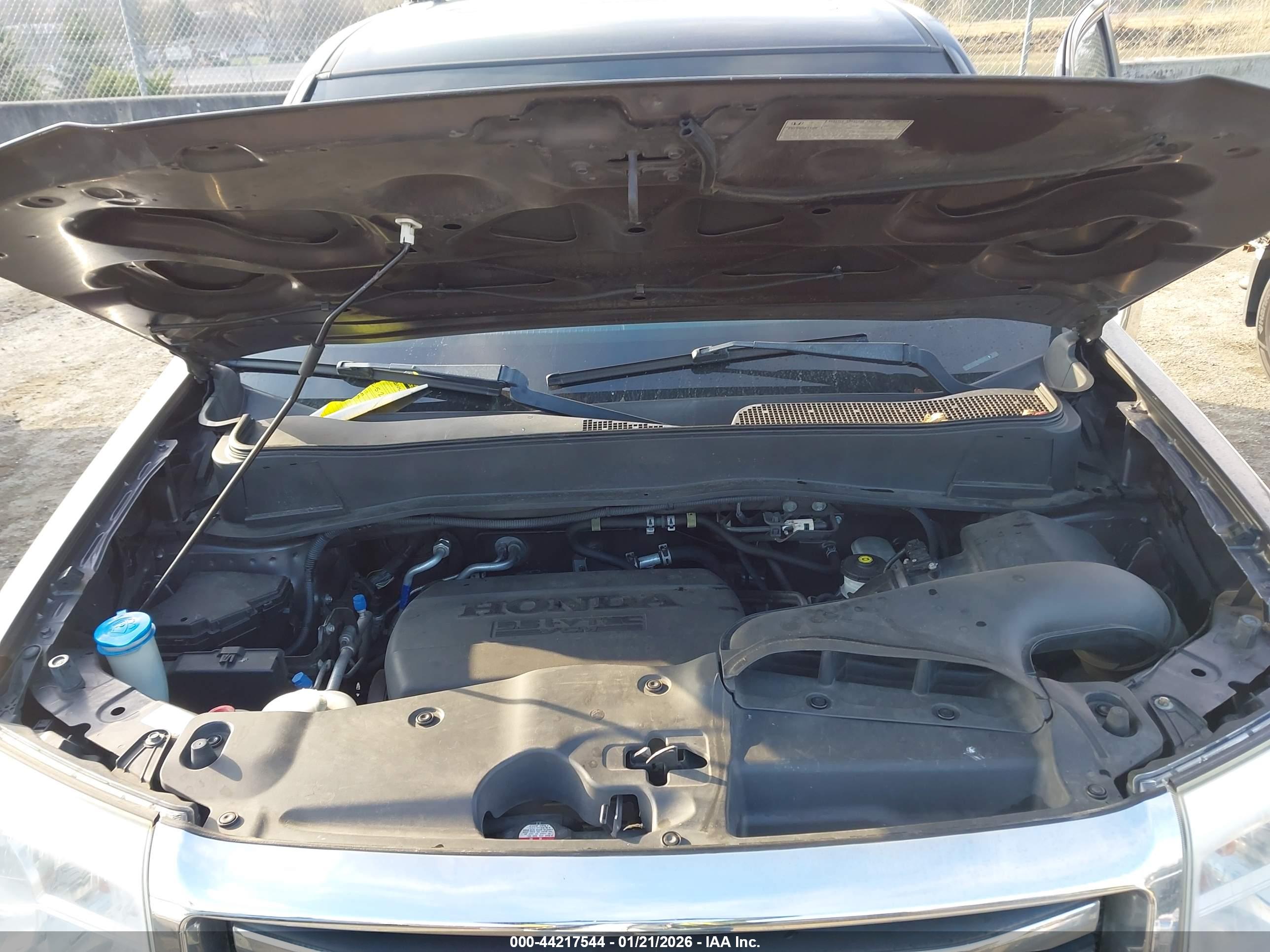 HONDA PILOT image 10