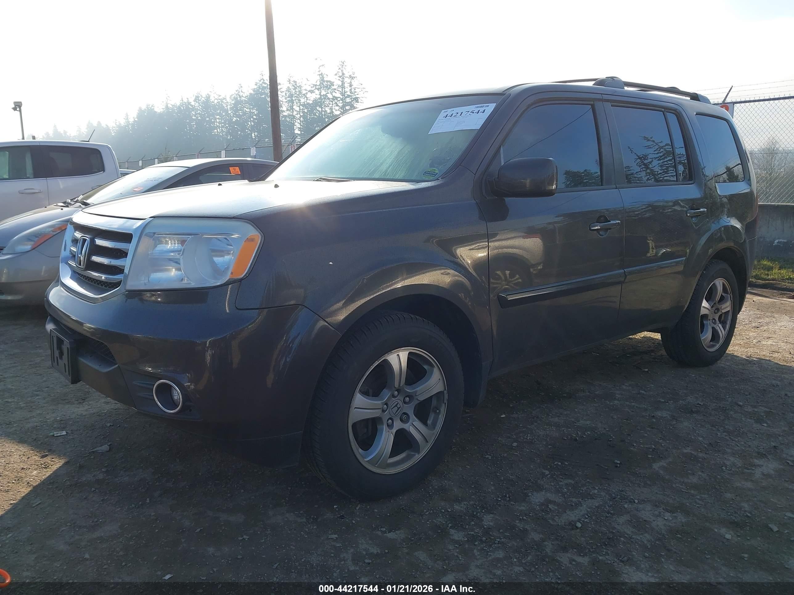 HONDA PILOT image 2