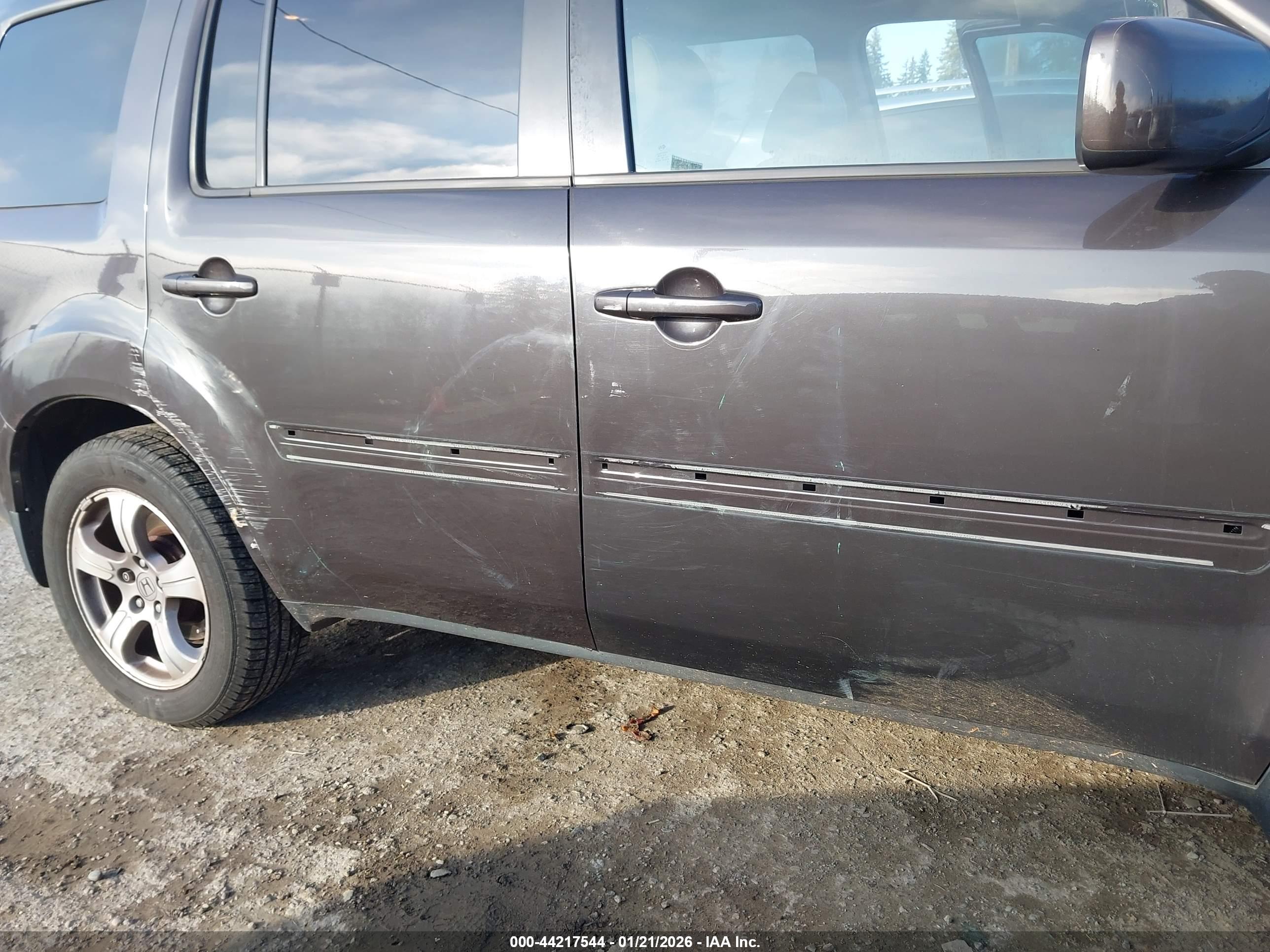 HONDA PILOT image 6