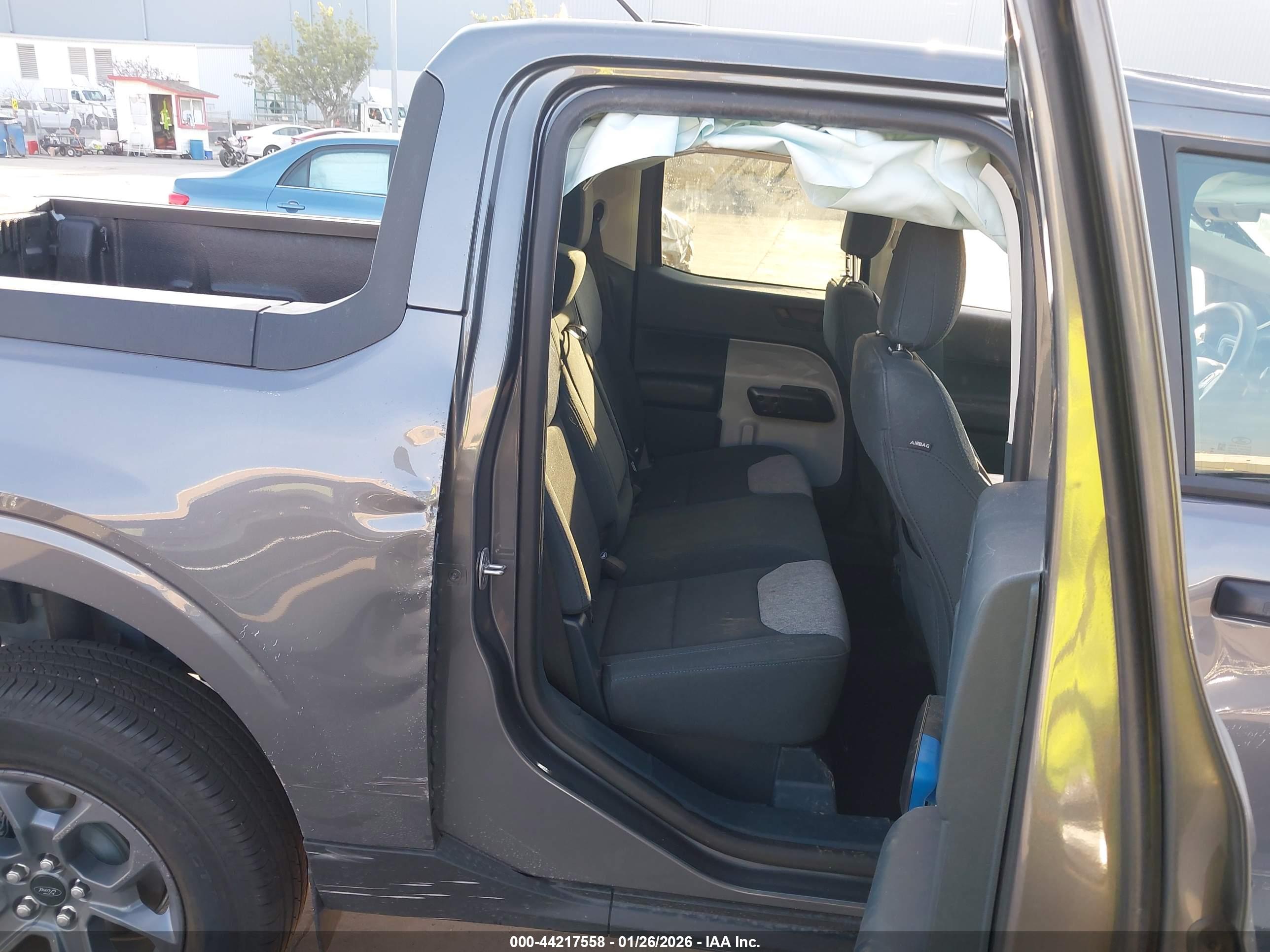 FORD MAVERICK image 8