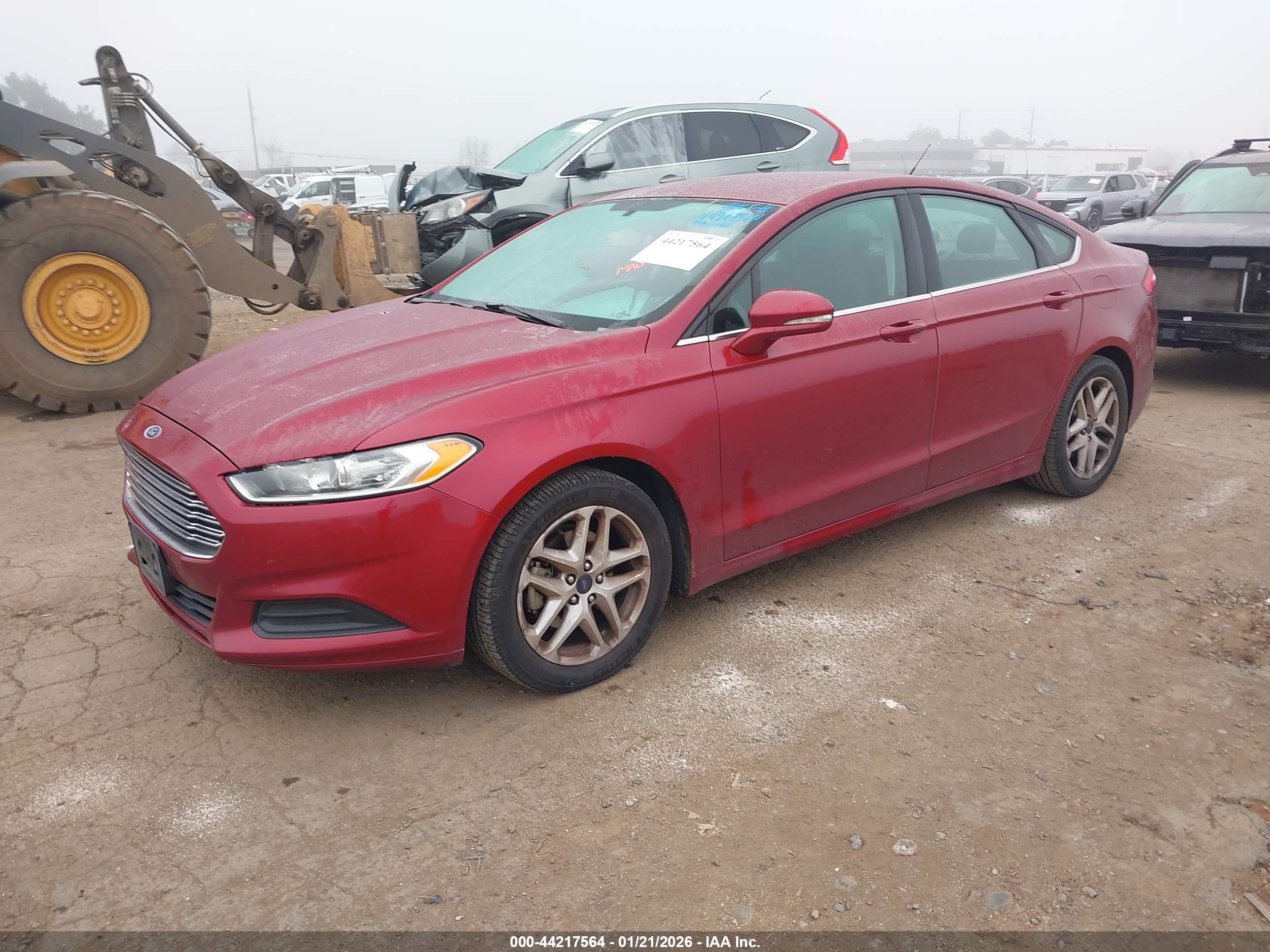 FORD FUSION image 2