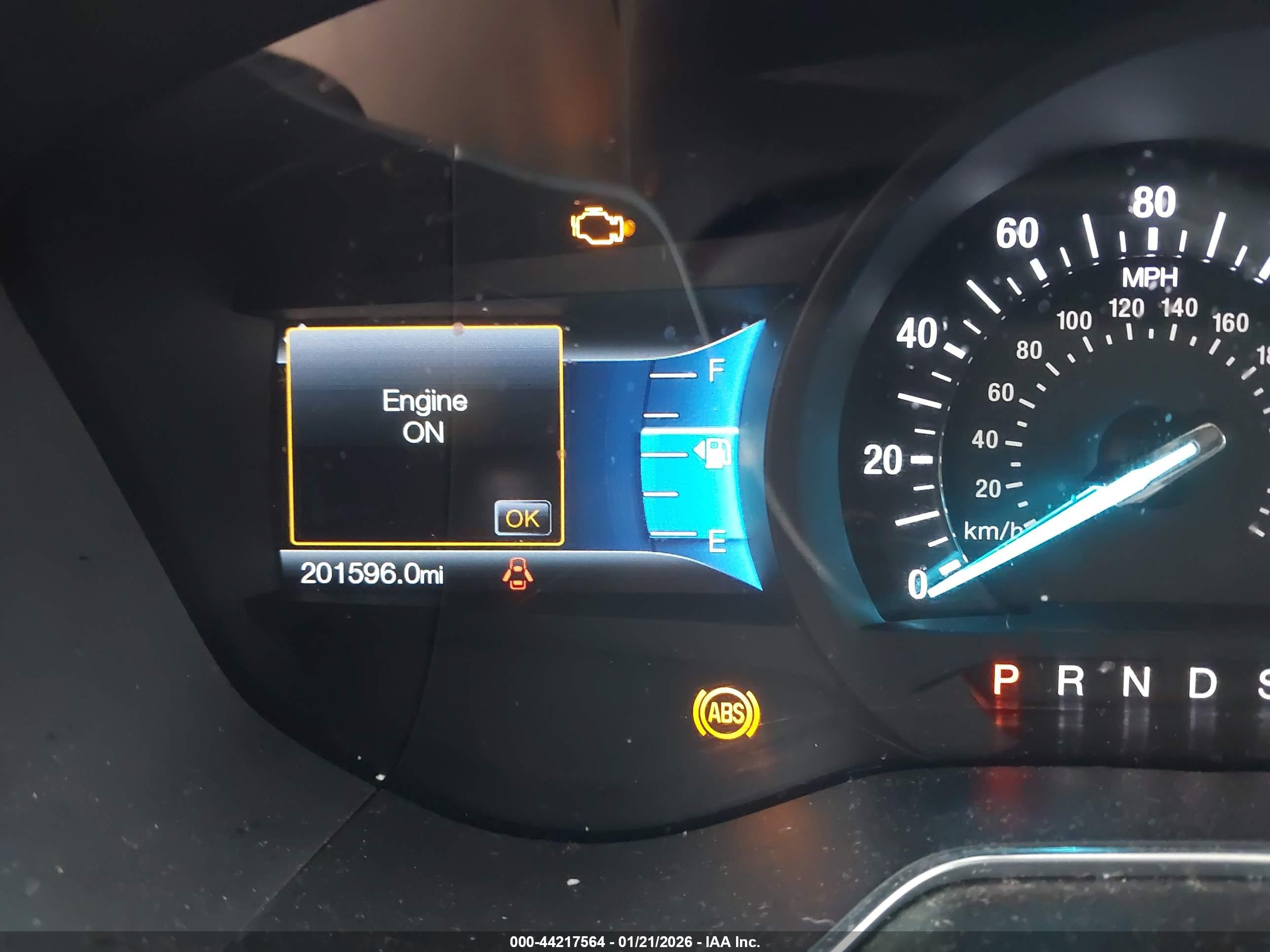 FORD FUSION image 7