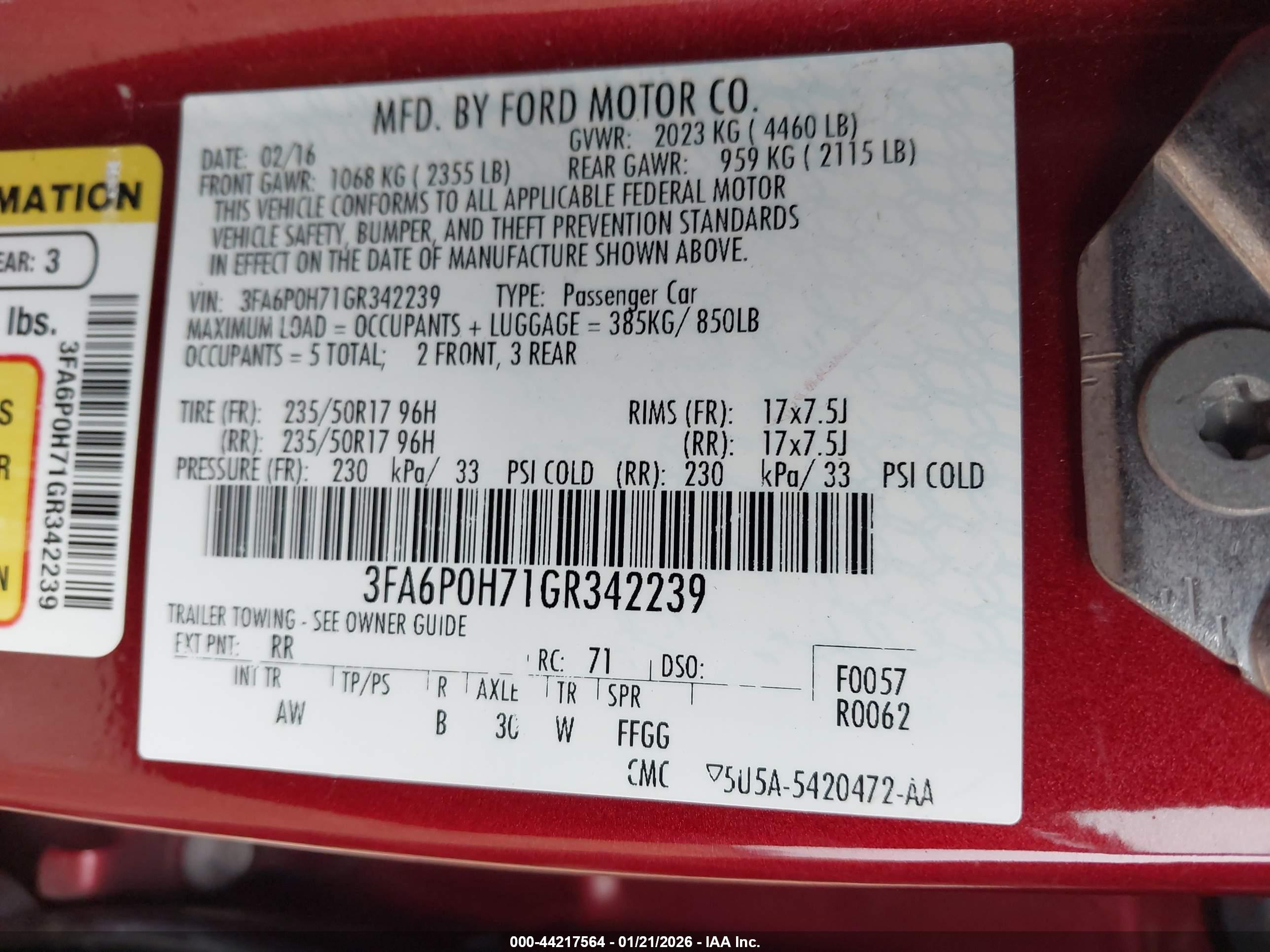 FORD FUSION image 9