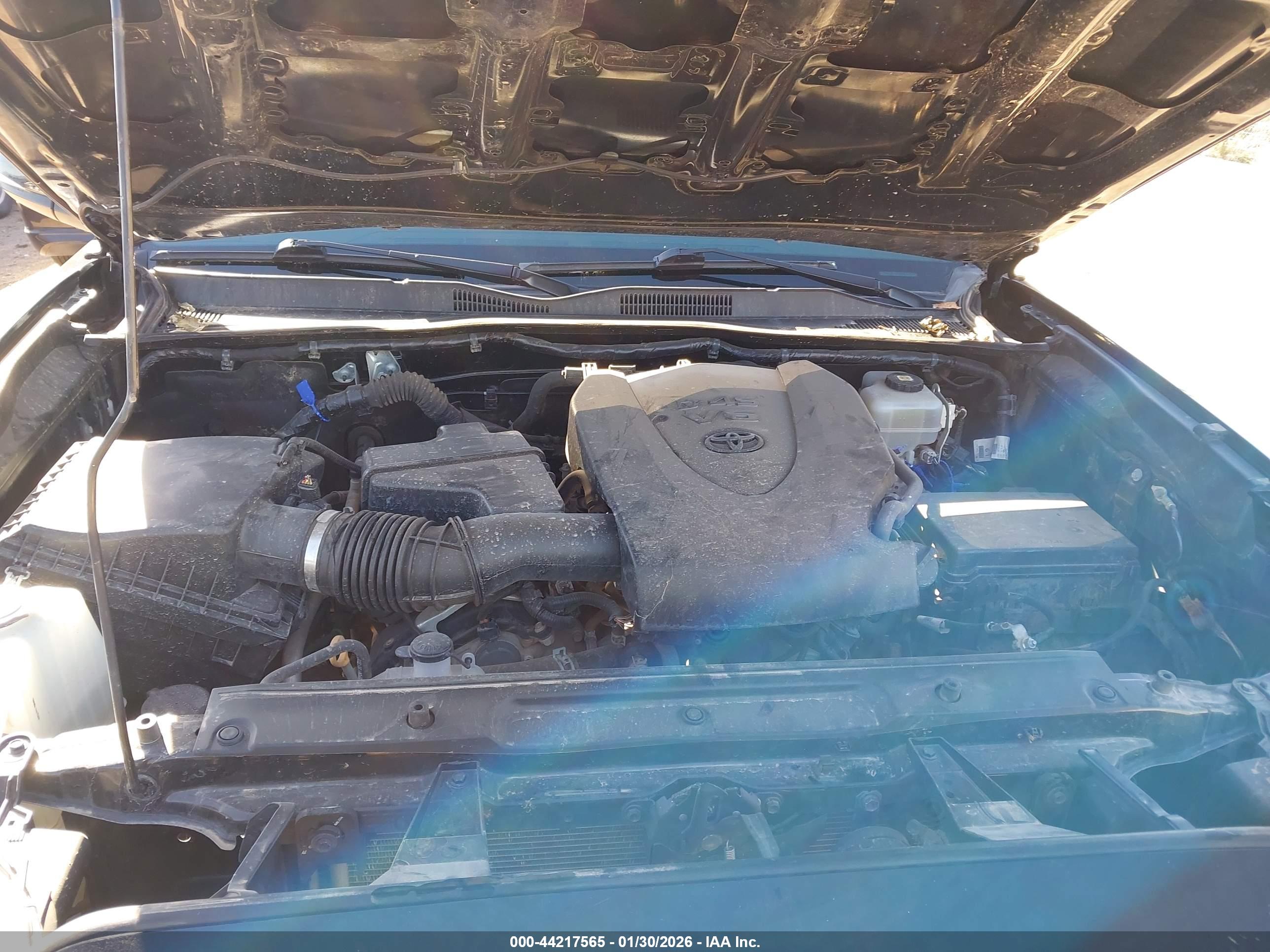 TOYOTA TACOMA image 10