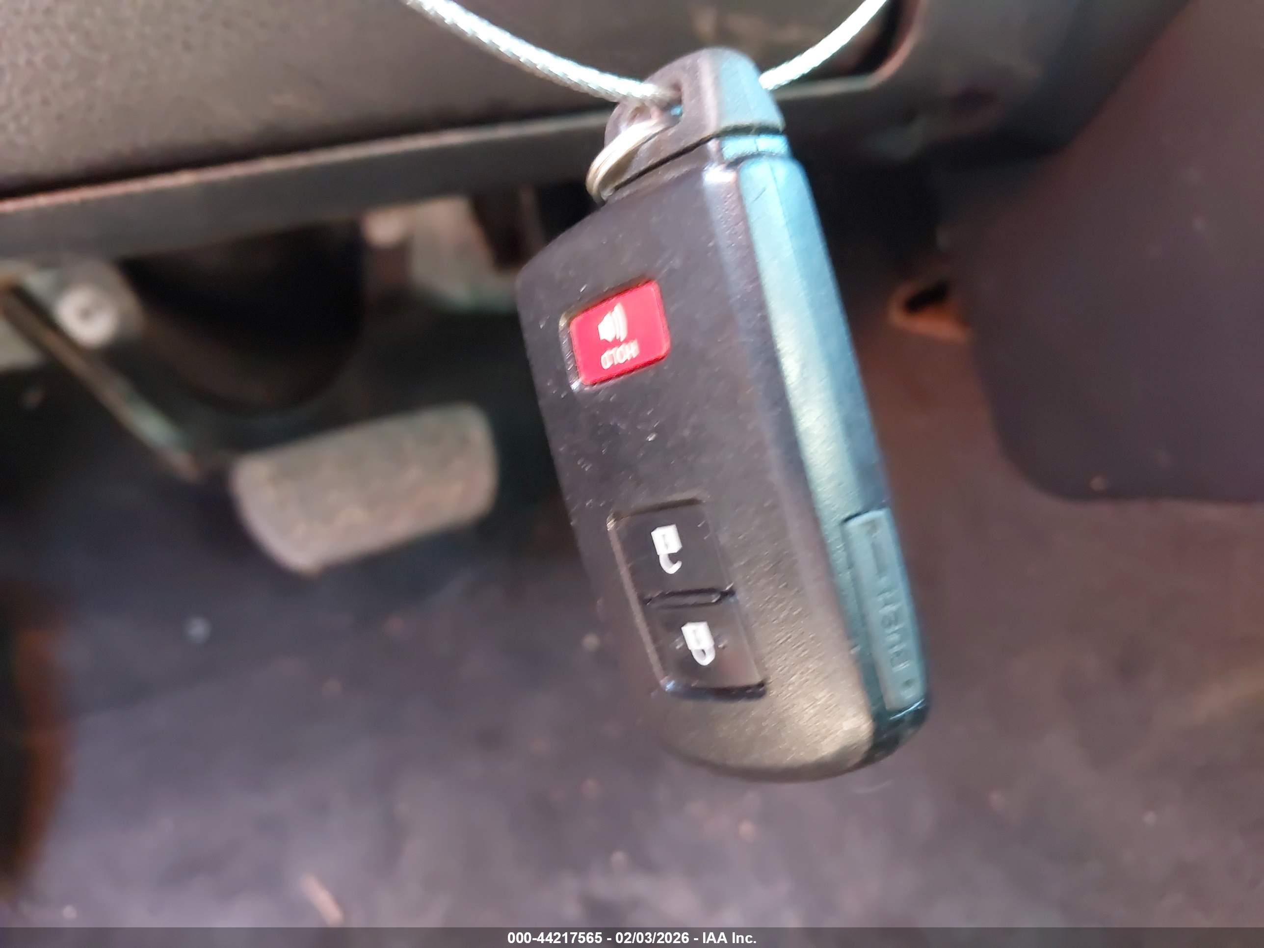 TOYOTA TACOMA image 11